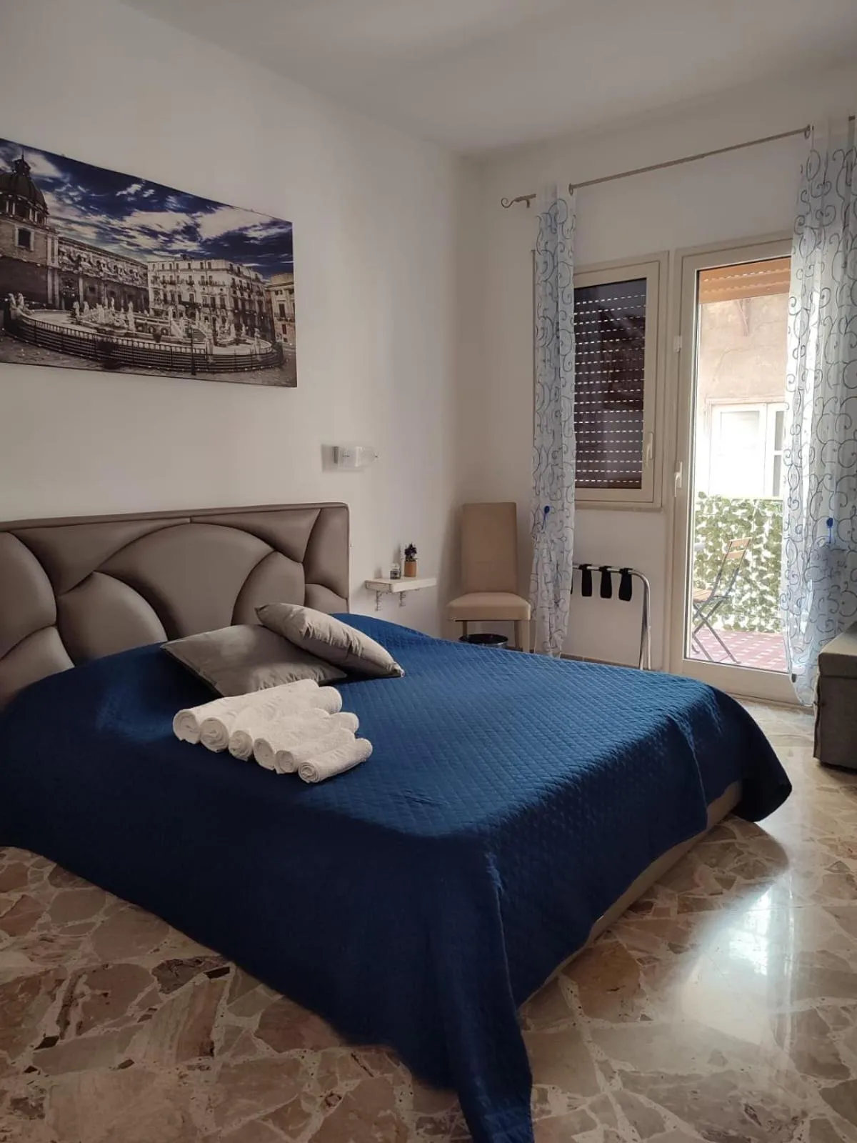 Bed in B&B VENTO DEL SUD