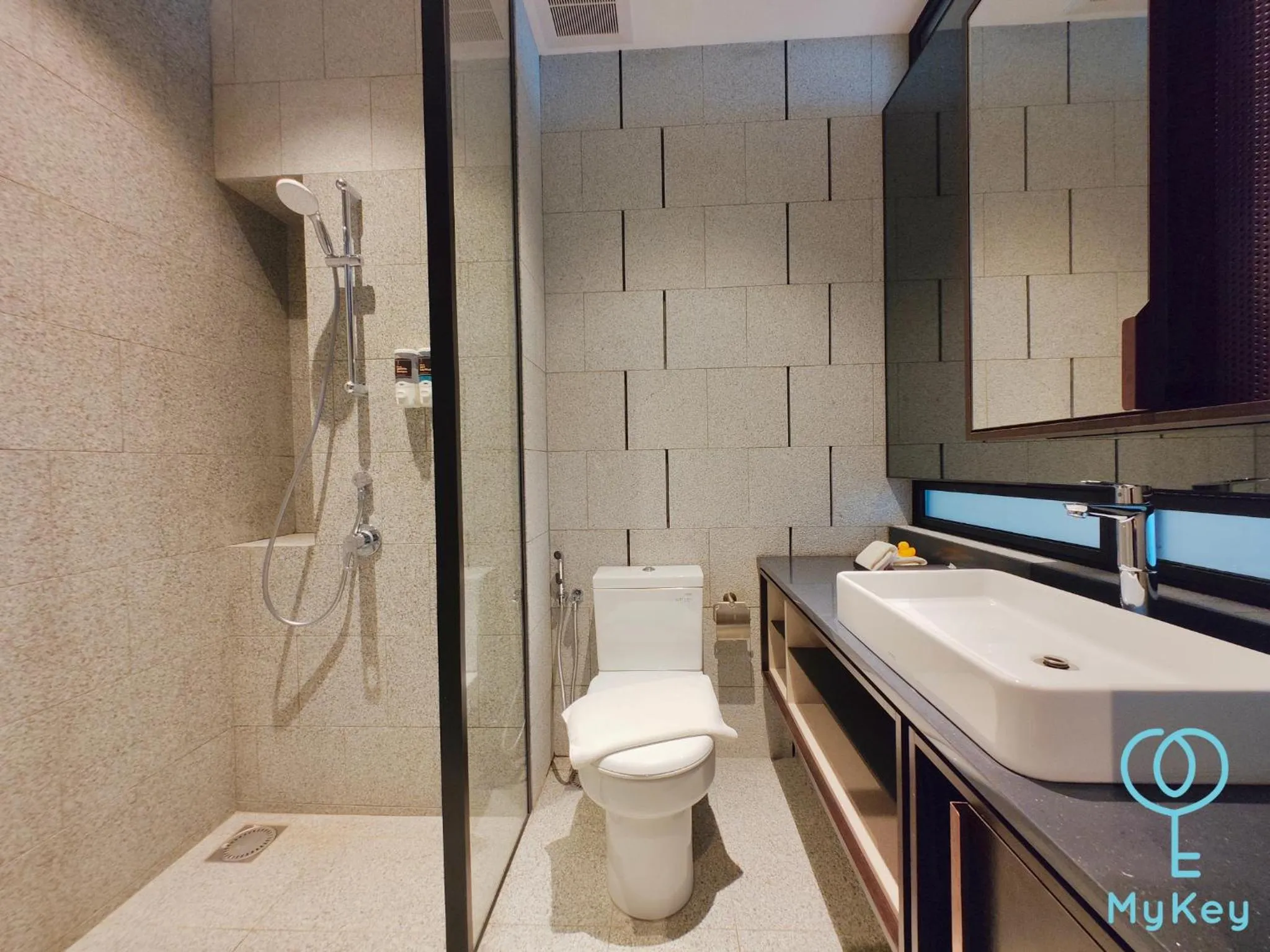 Bathroom in Scarletz Suites KLCC by MyKey