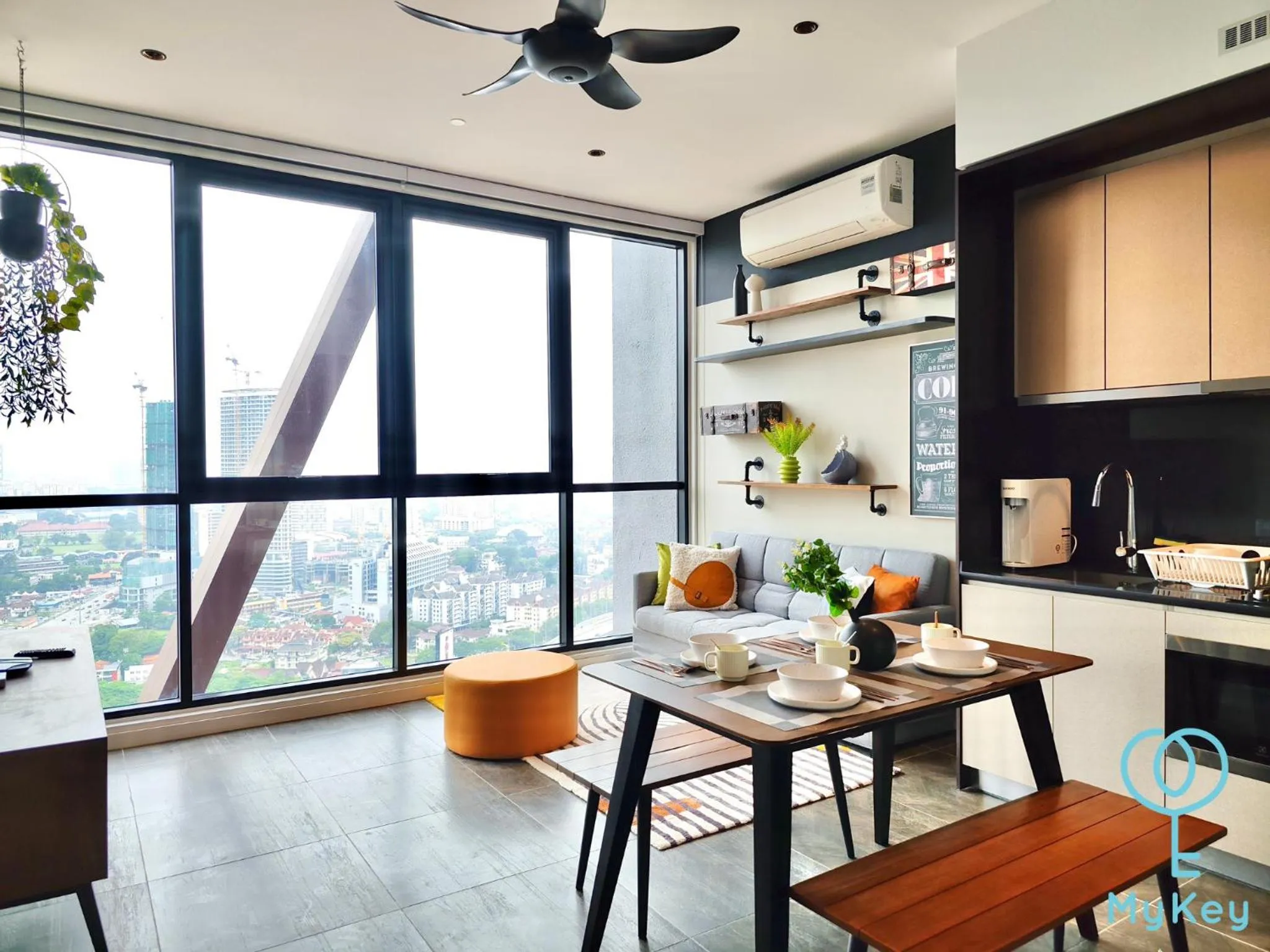 Living room in Scarletz Suites KLCC by MyKey