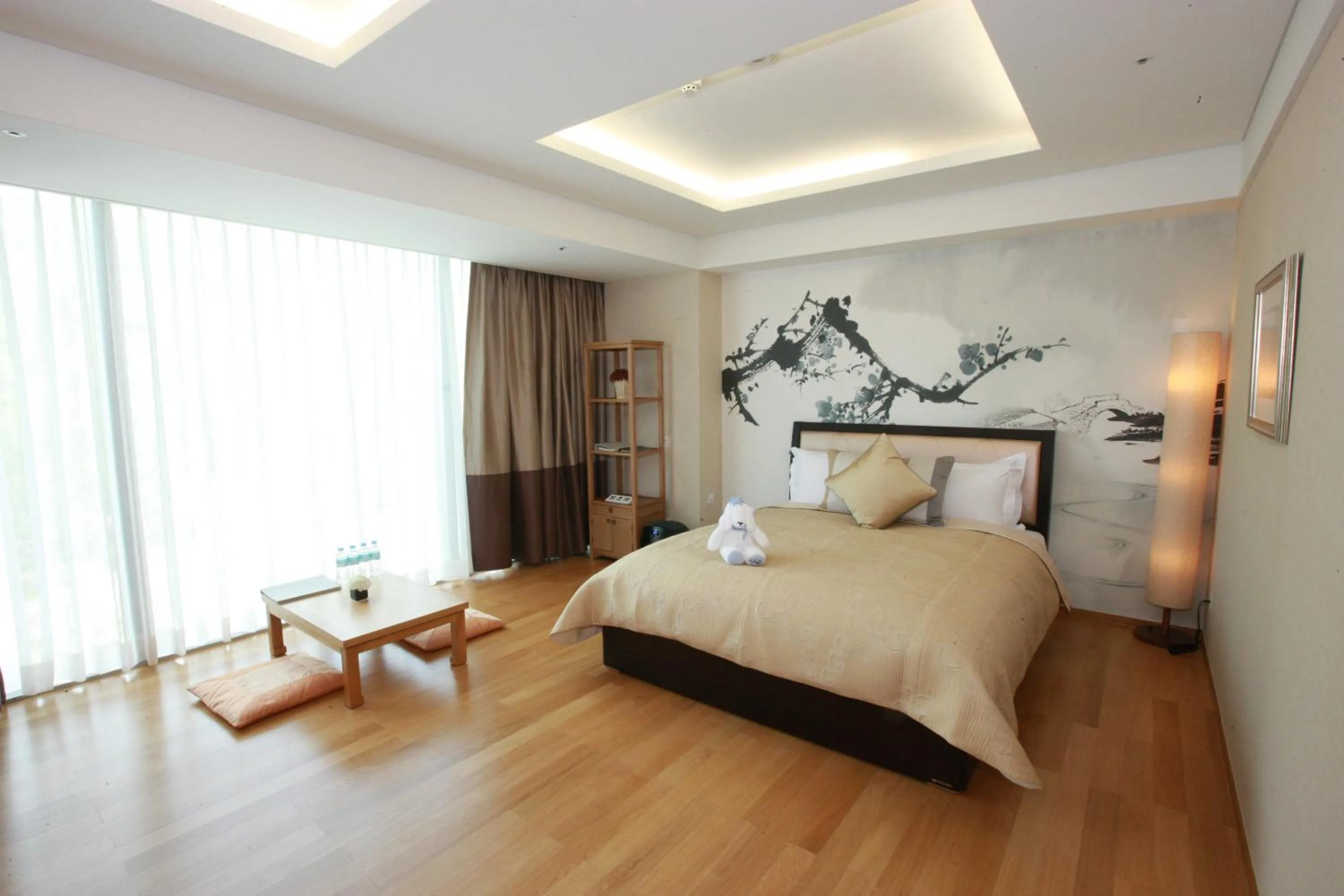 Bed in High1 Grand Hotel Convention Tower