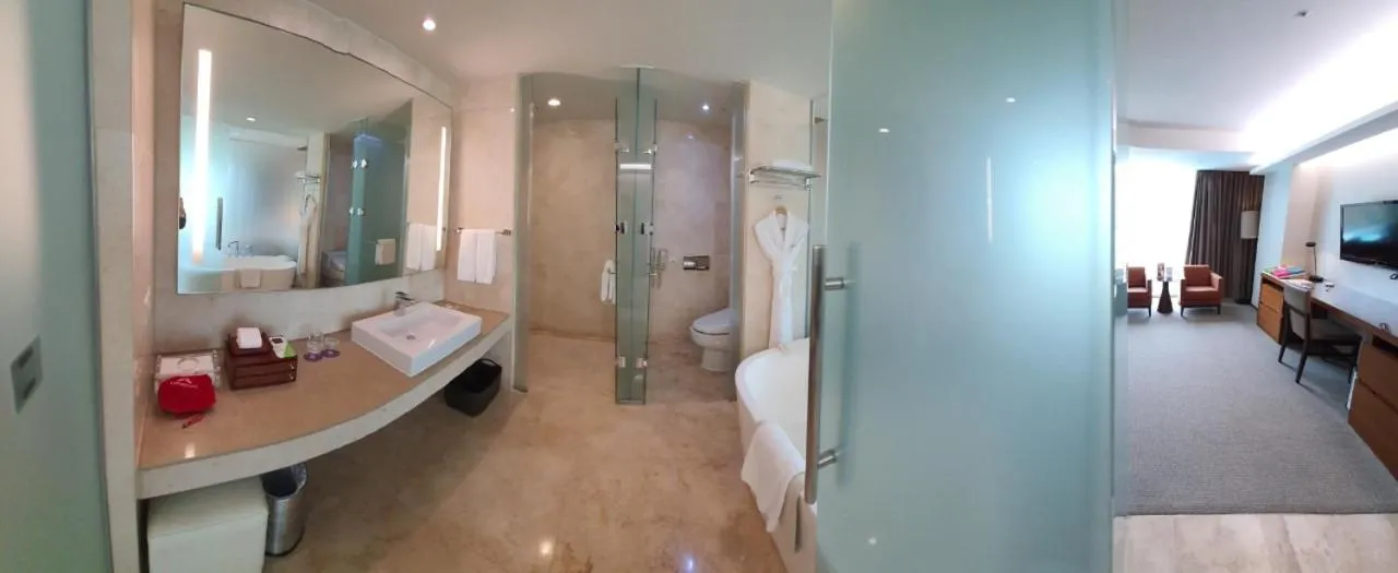 Bed in High1 Grand Hotel Convention Tower