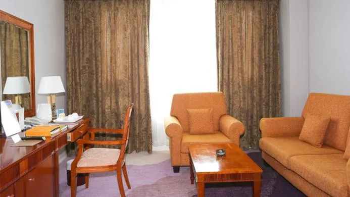 High1 Palace Hotel and CC