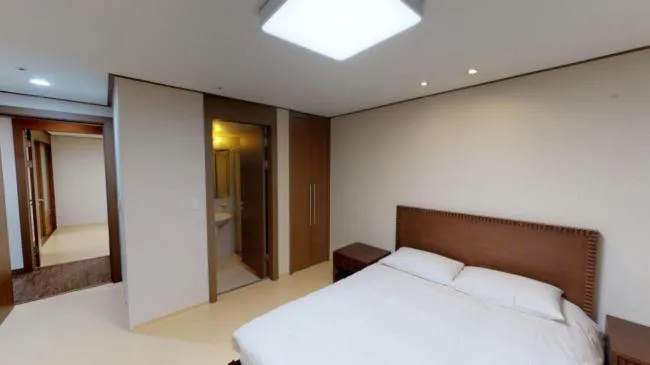 Bed in High1 Condominium