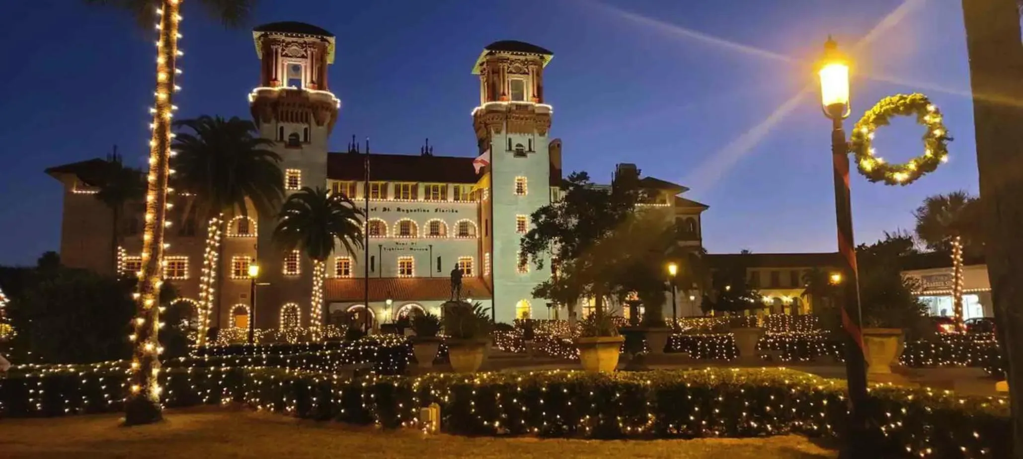 Nearby landmark in Casa Escuela