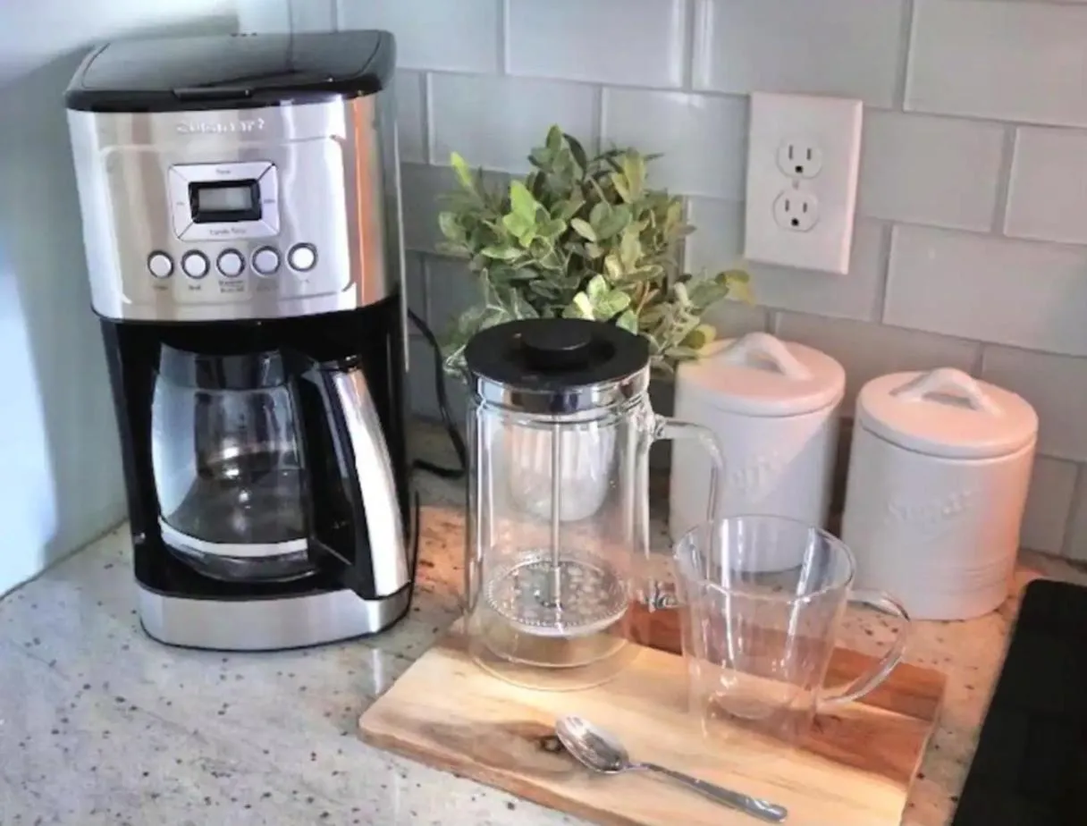 Coffee/tea facilities in Casa Escuela