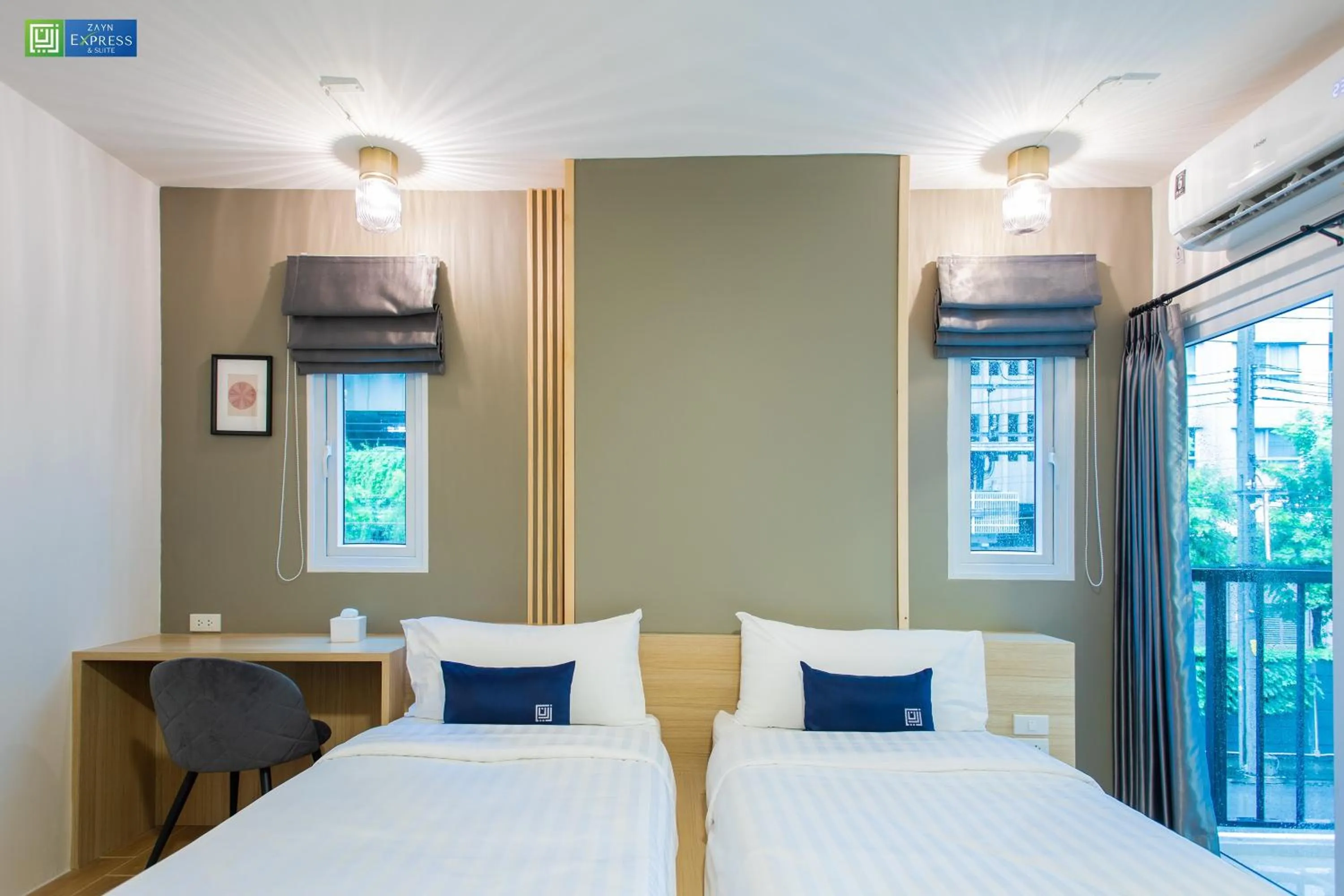 Bedroom, Bed in Zayn Express & Suites