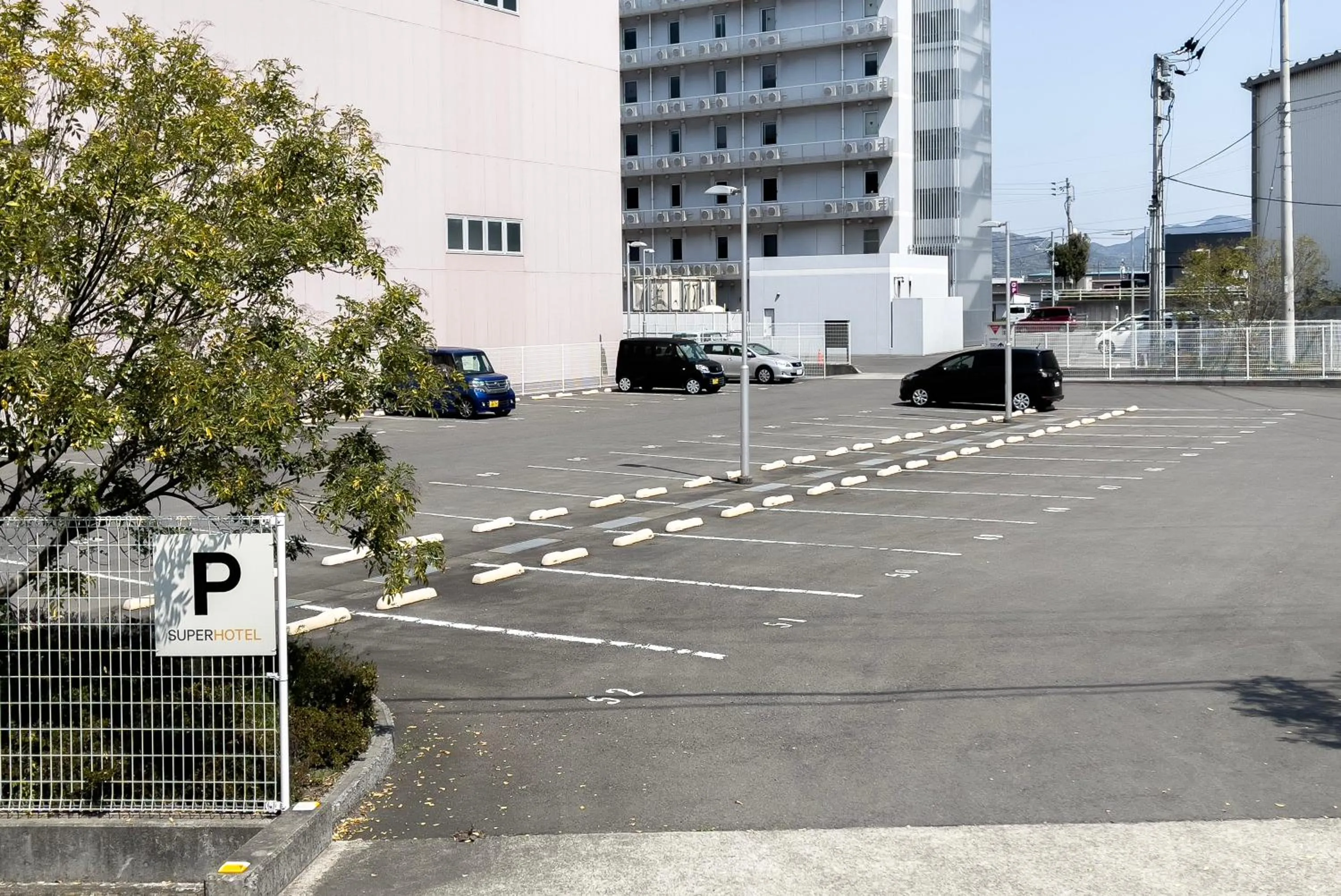 Parking in Super Hotel Shikoku-chuo