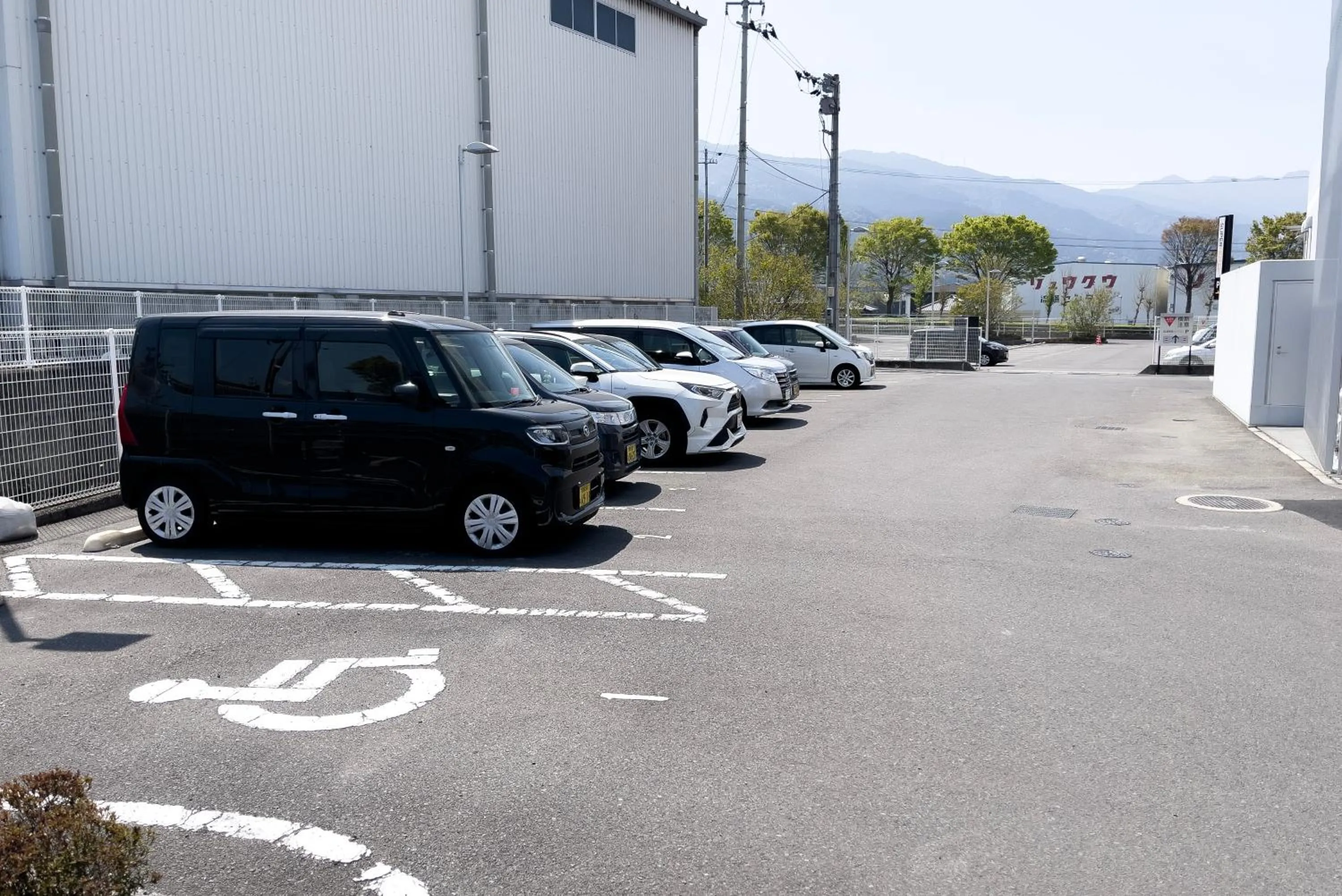 Parking in Super Hotel Shikoku-chuo