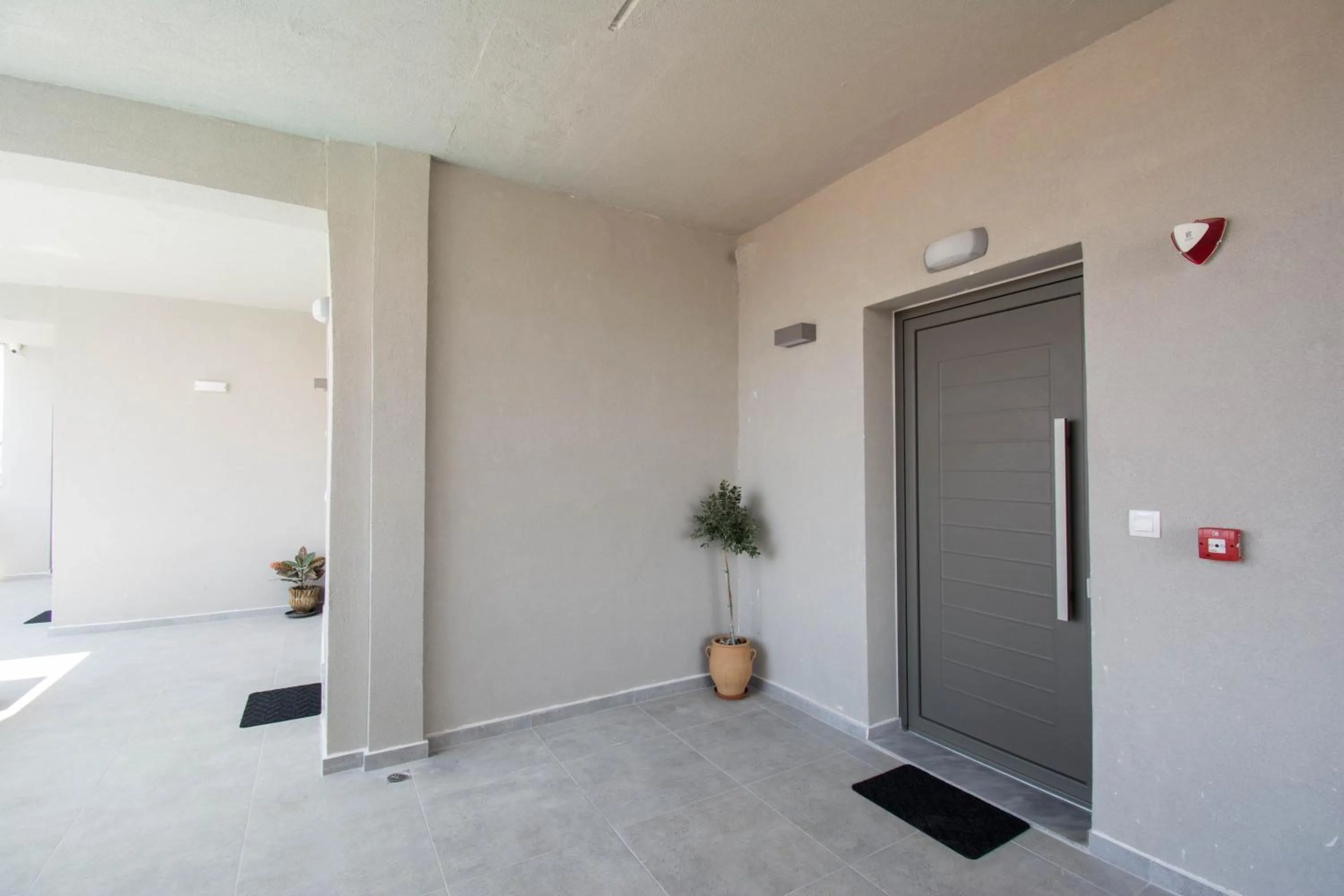 Property building in Ebenus Suites "Adults Only" by Checkin