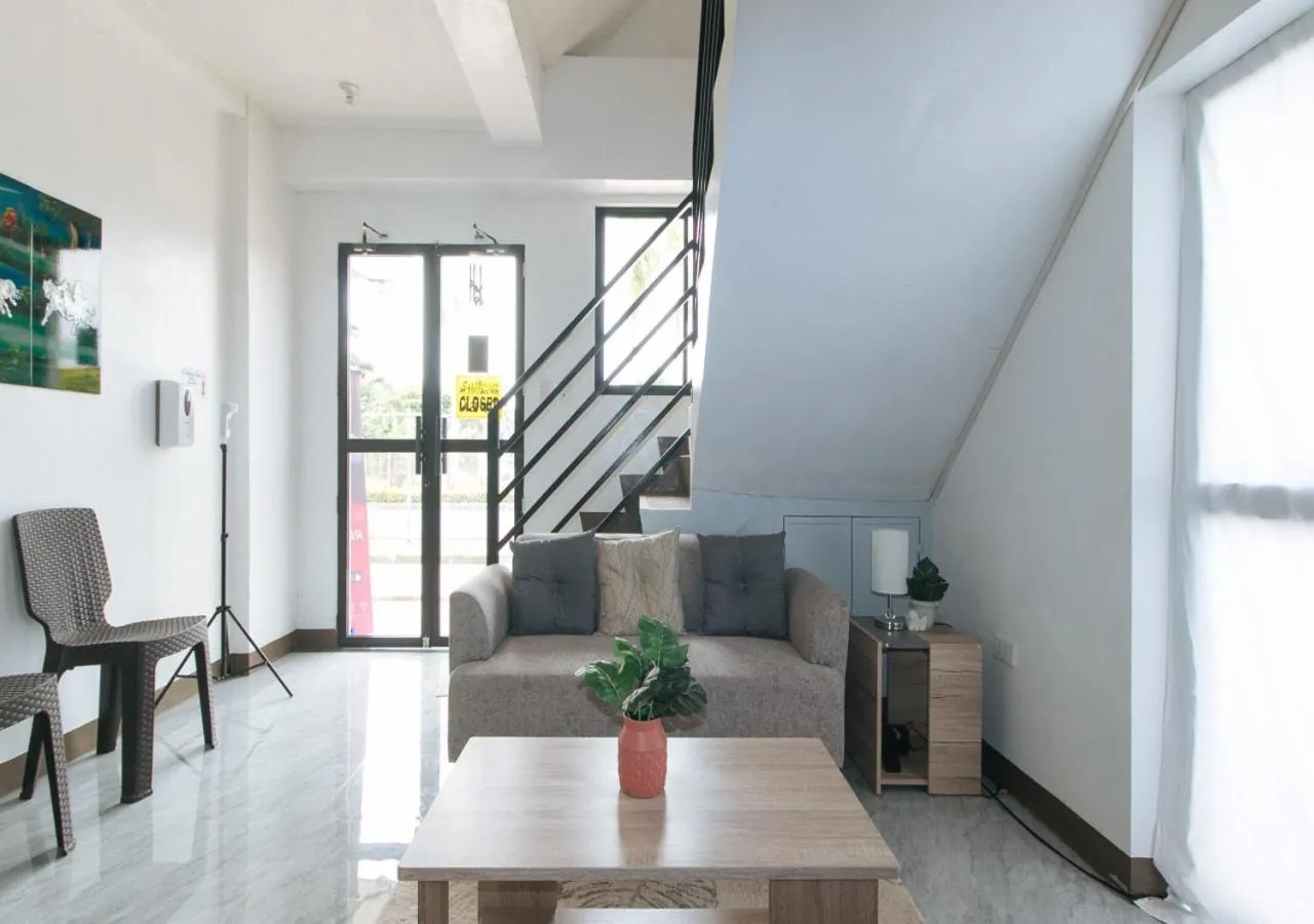 Lobby or reception in RedDoorz Near Iloilo International Airport