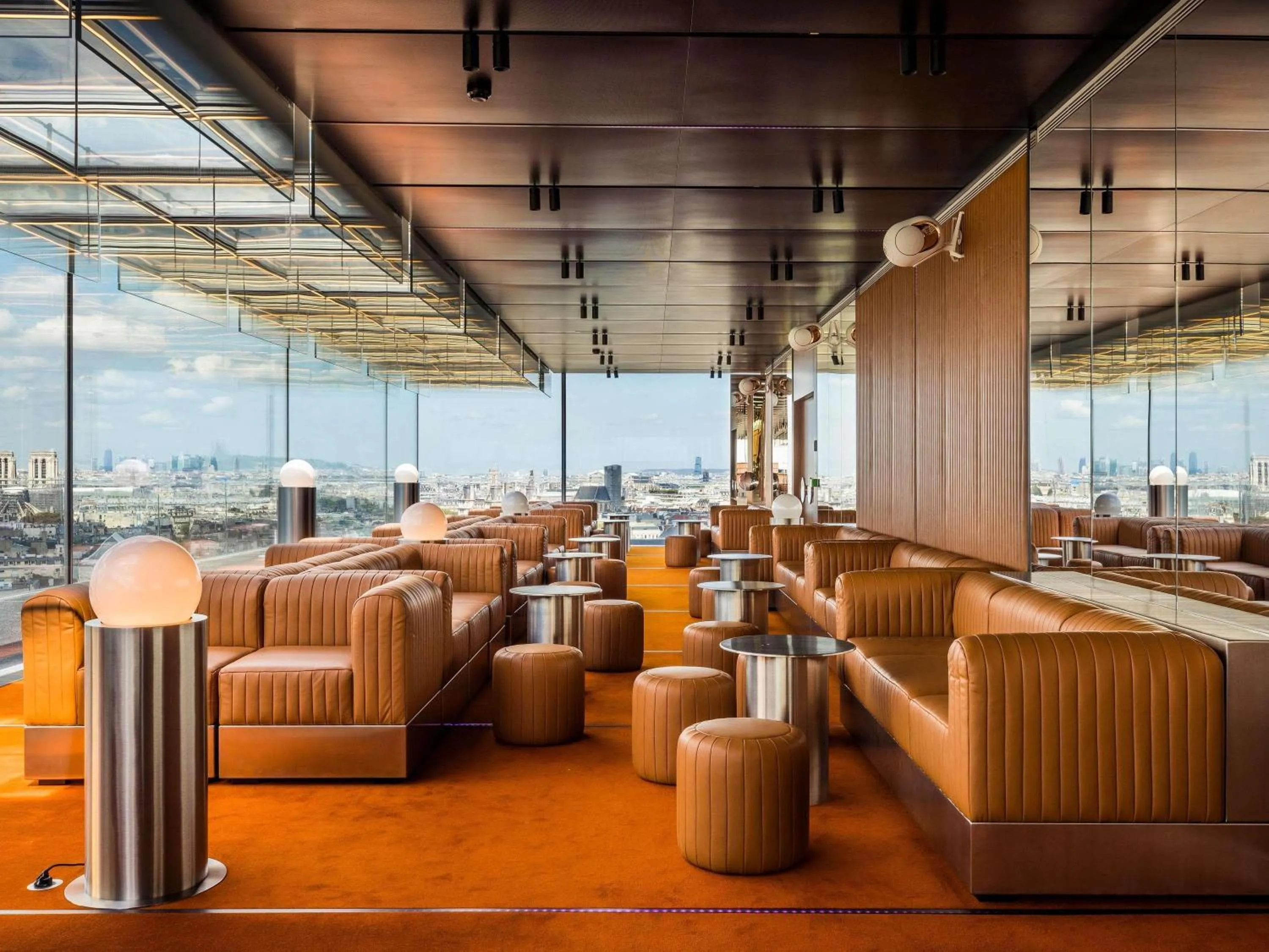 Property building in SO/ Paris Hotel