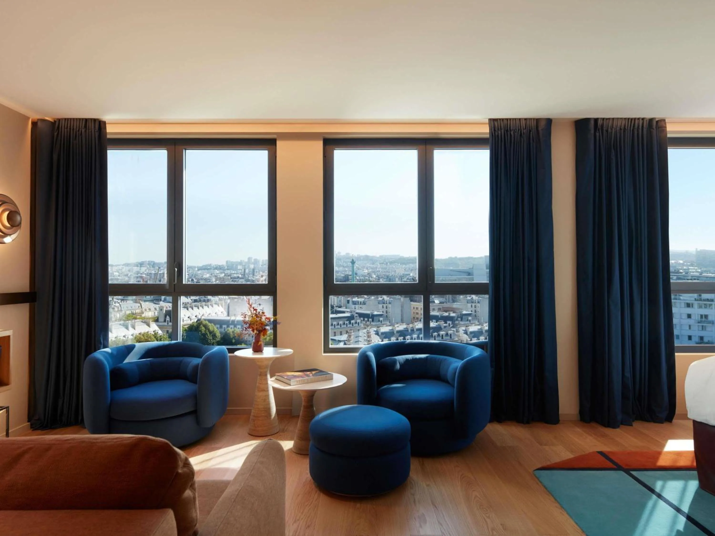 Bedroom in SO/ Paris Hotel