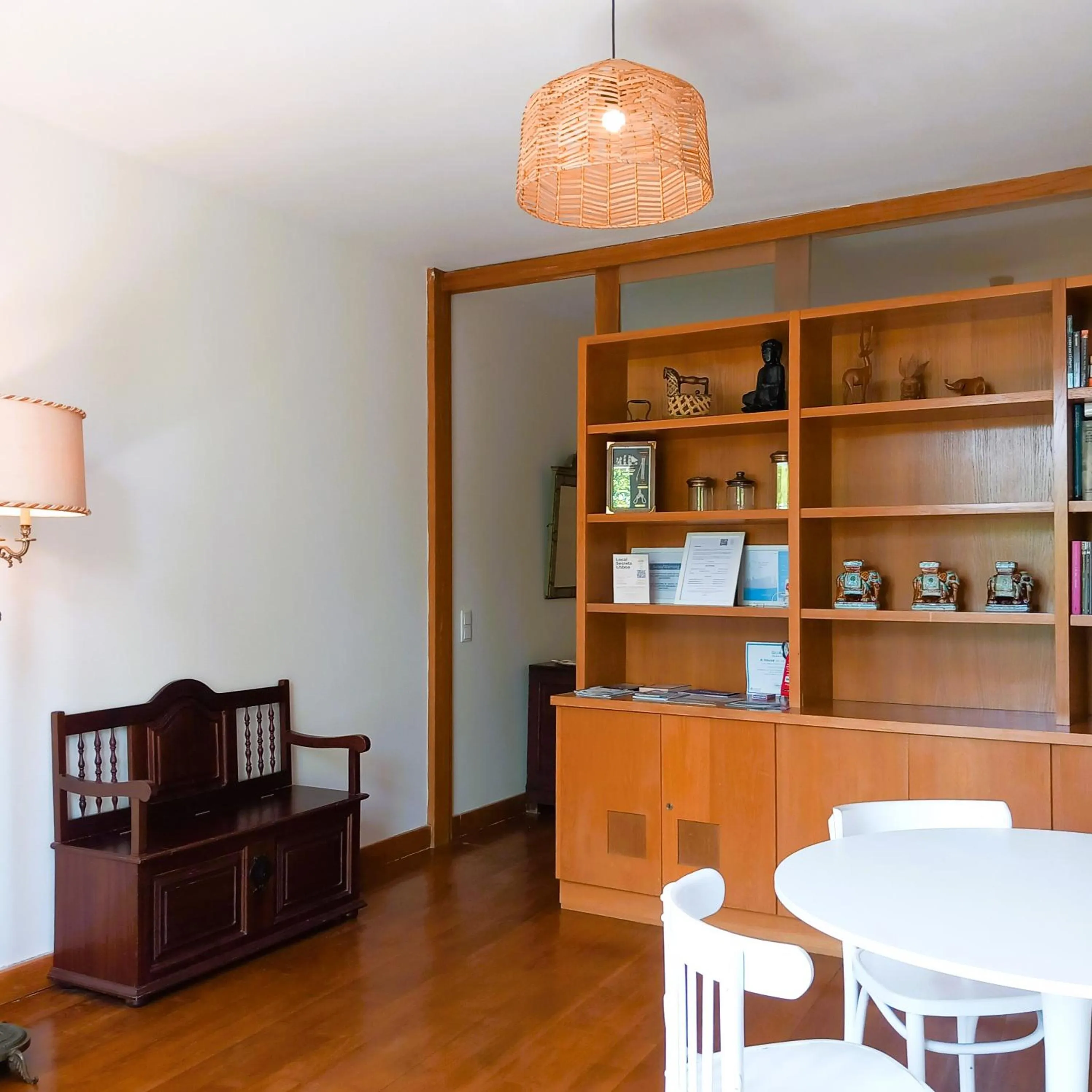 Living room in Rent4Rest Estoril Beachfront Apartments