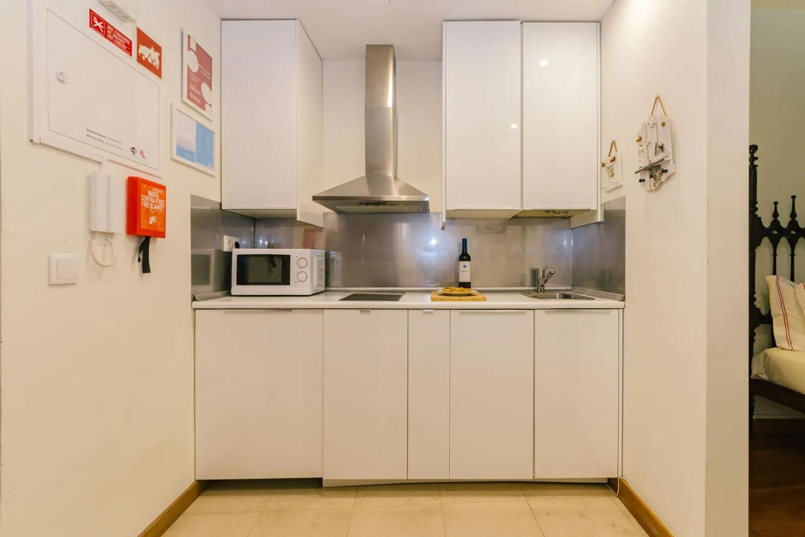 Coffee/tea facilities in Rent4Rest Estoril Beachfront Apartments