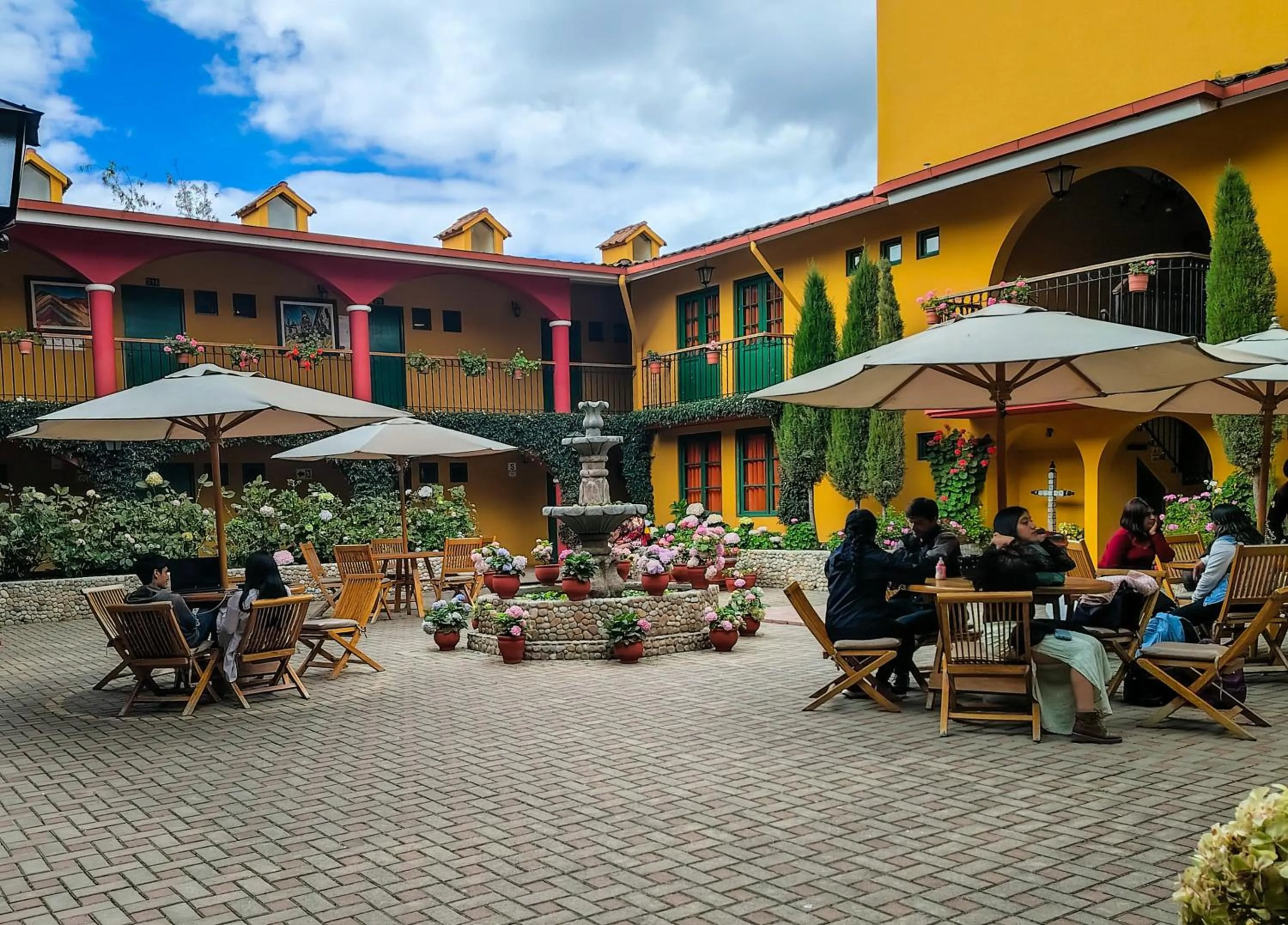 Patio in Hotel Tartar