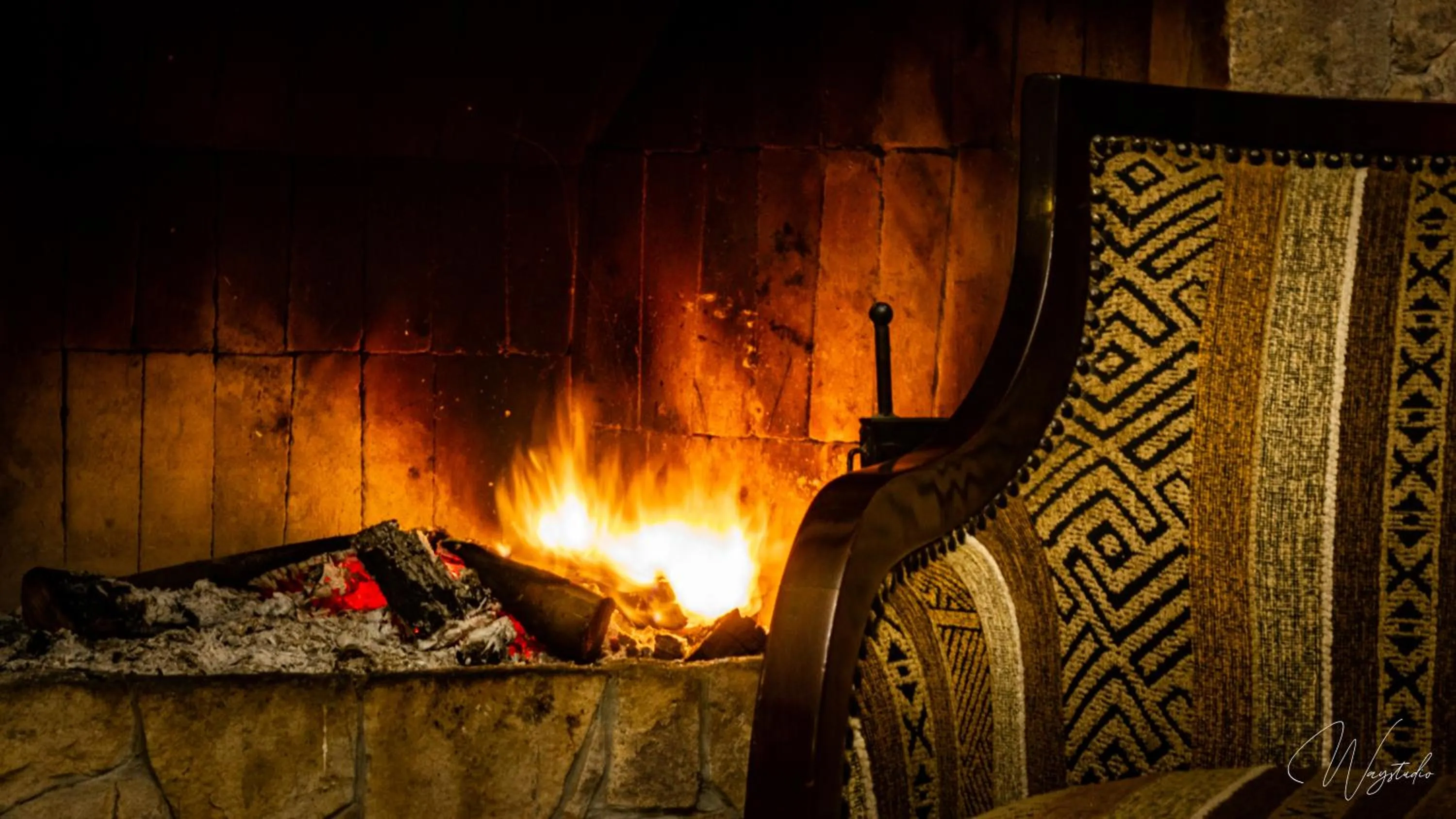 Restaurant/places to eat in Hotel Tartar