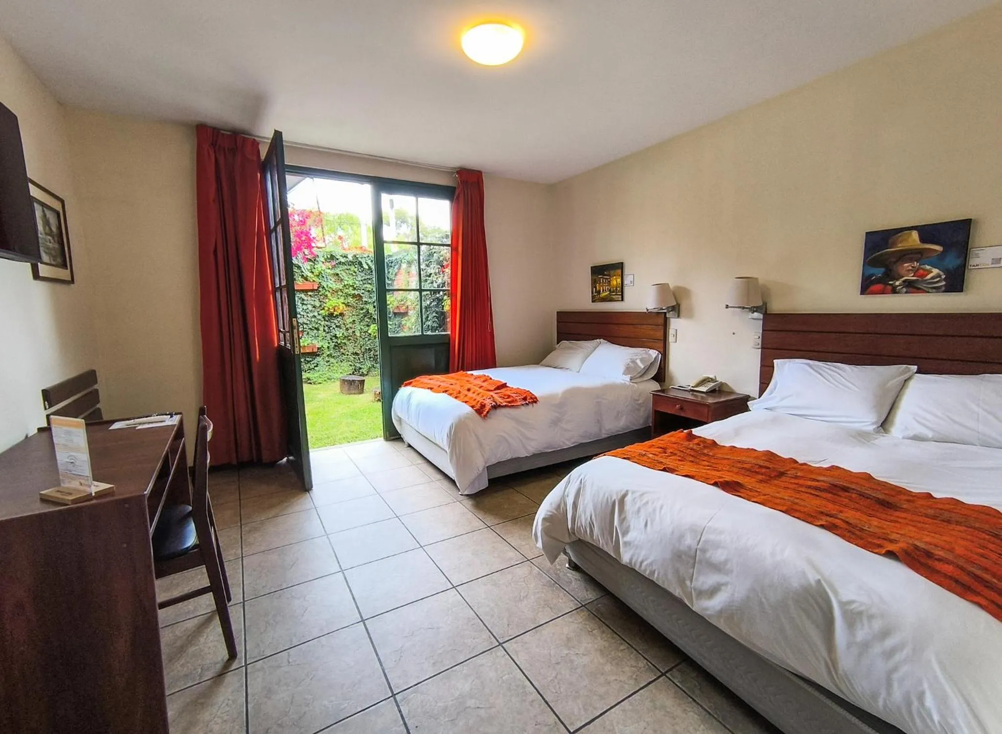 View (from property/room), Bed in Hotel Tartar