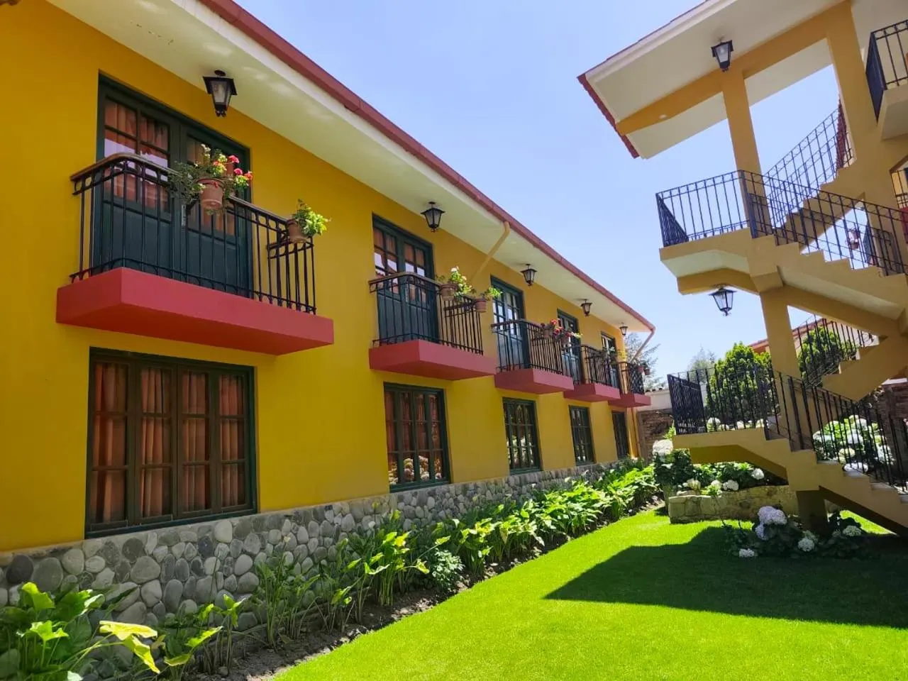 Property building in Hotel Tartar