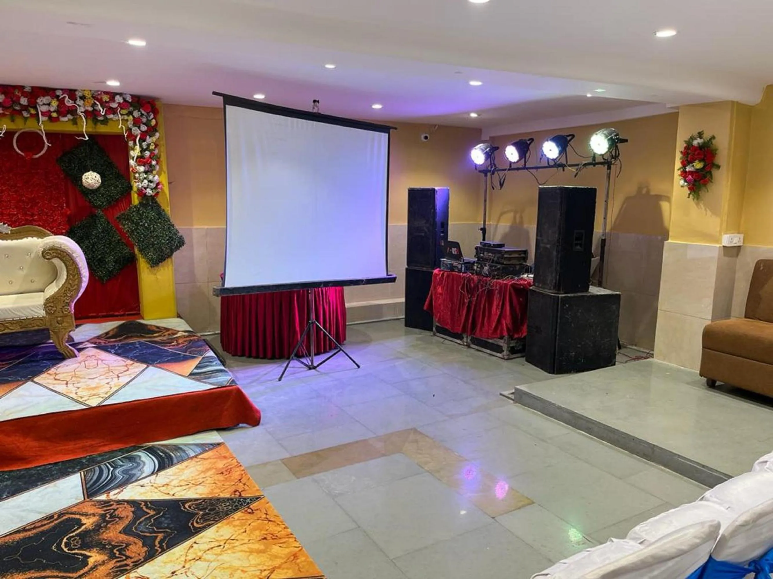 Banquet/Function facilities in Hotel Sukhdham
