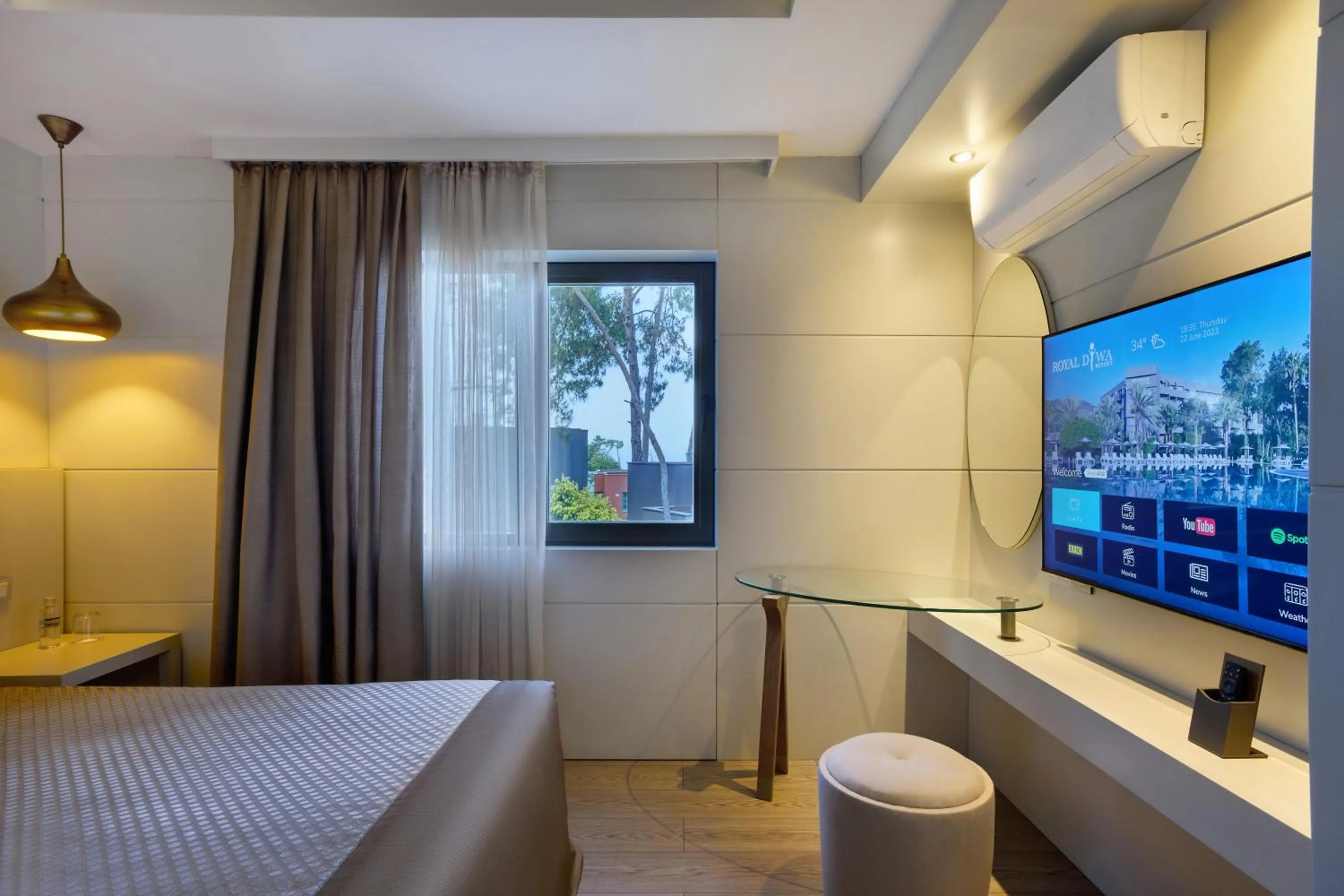 TV and multimedia in Mövenpick Resort Antalya Tekirova - Ultra All Inclusive