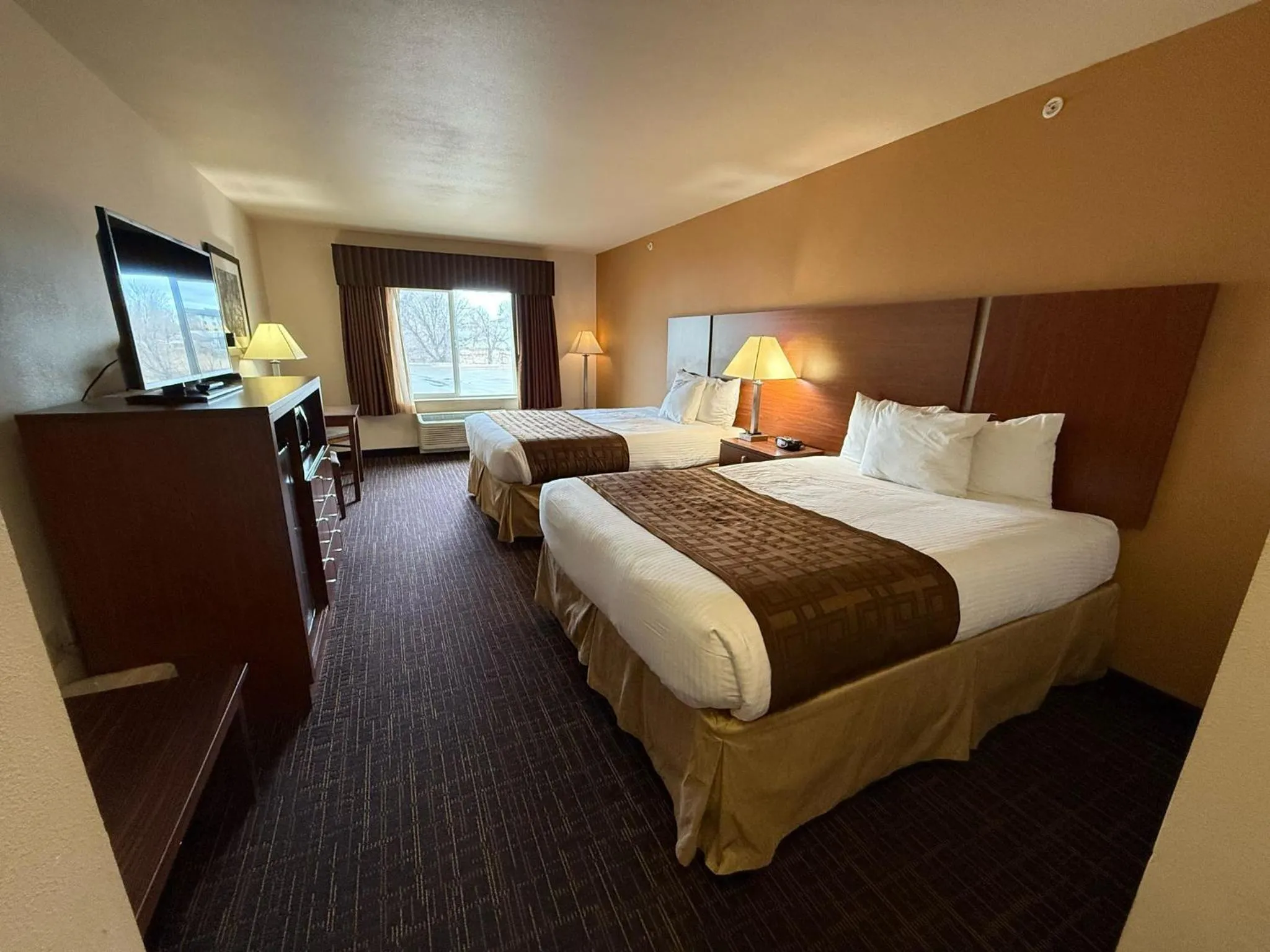 Photo of the whole room in Richland Inn and Suites