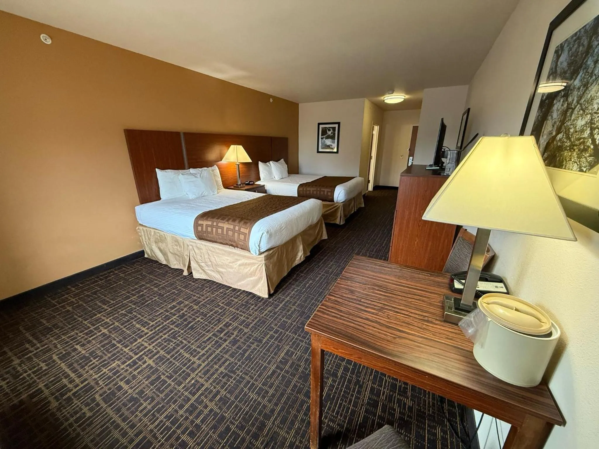 Photo of the whole room in Richland Inn and Suites