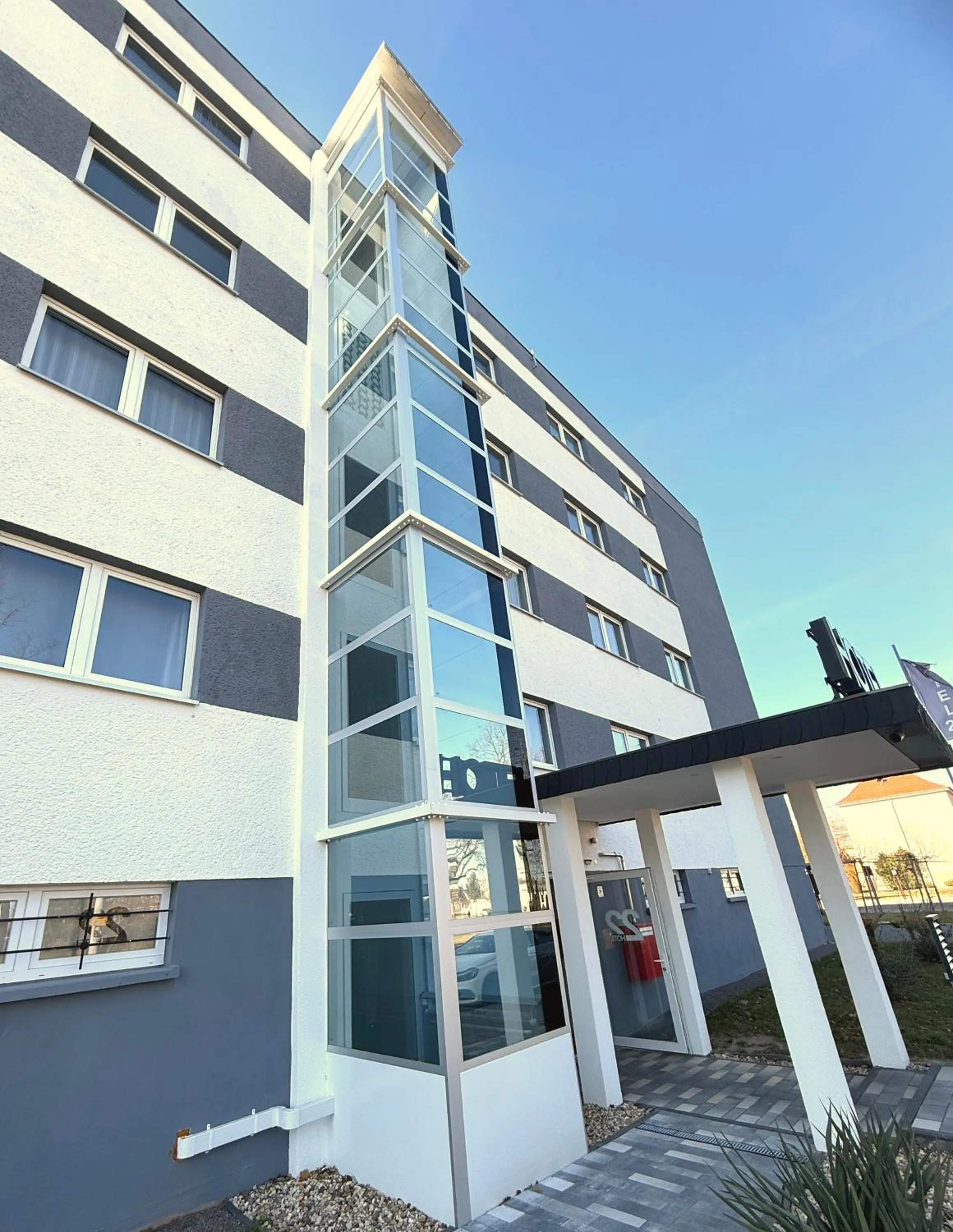 Property building in Hotel 22