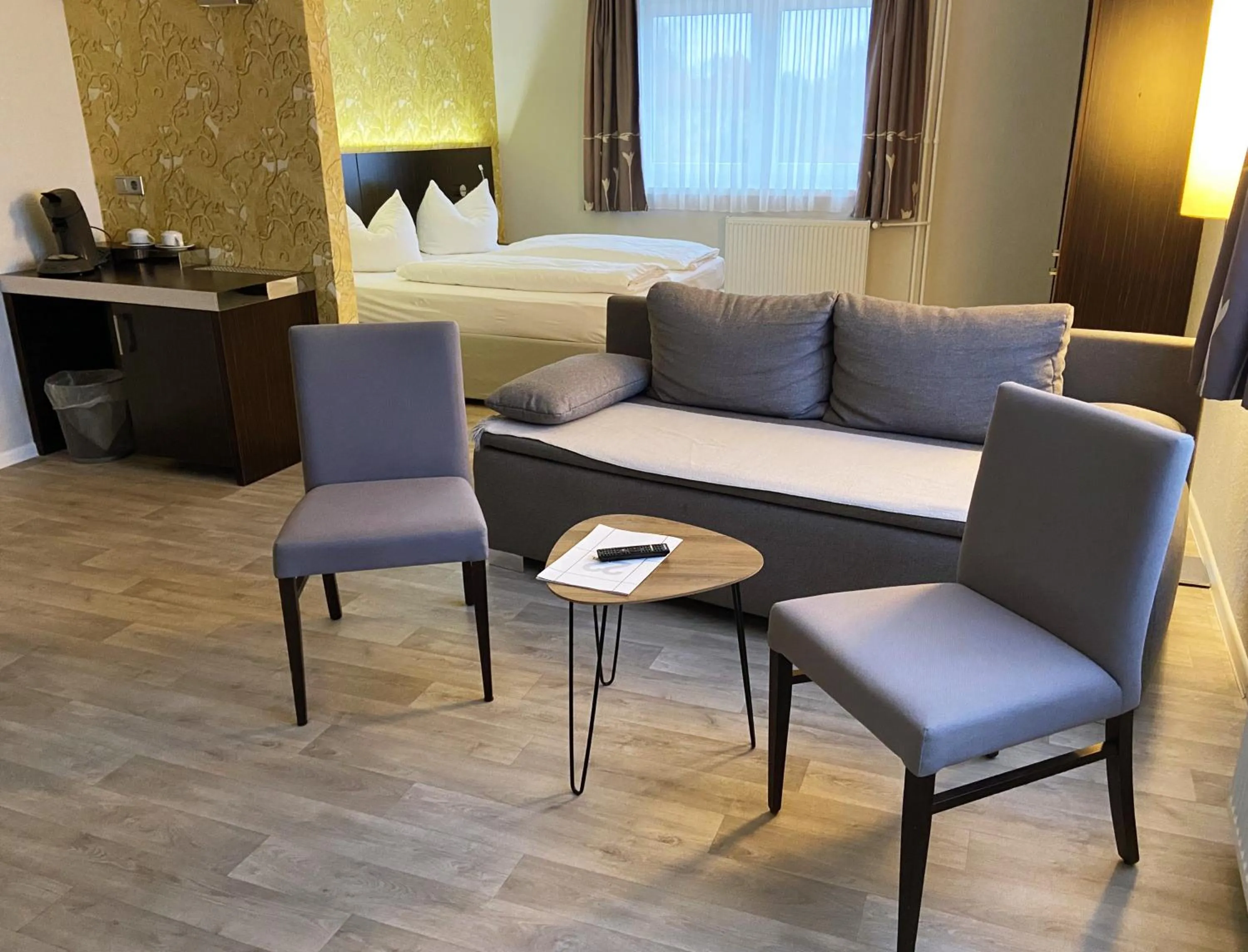 Photo of the whole room in Hotel 22