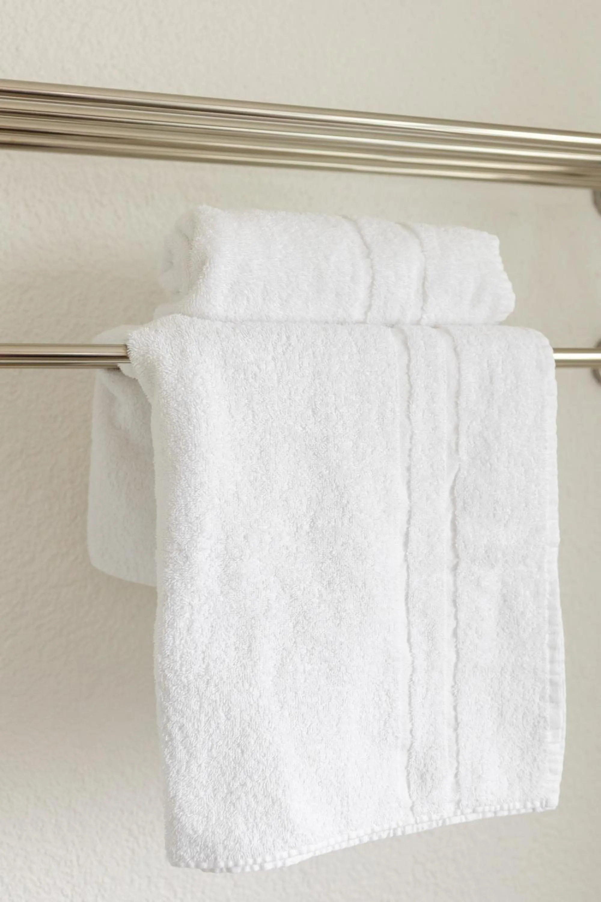 towels, Bed in Hotel 22