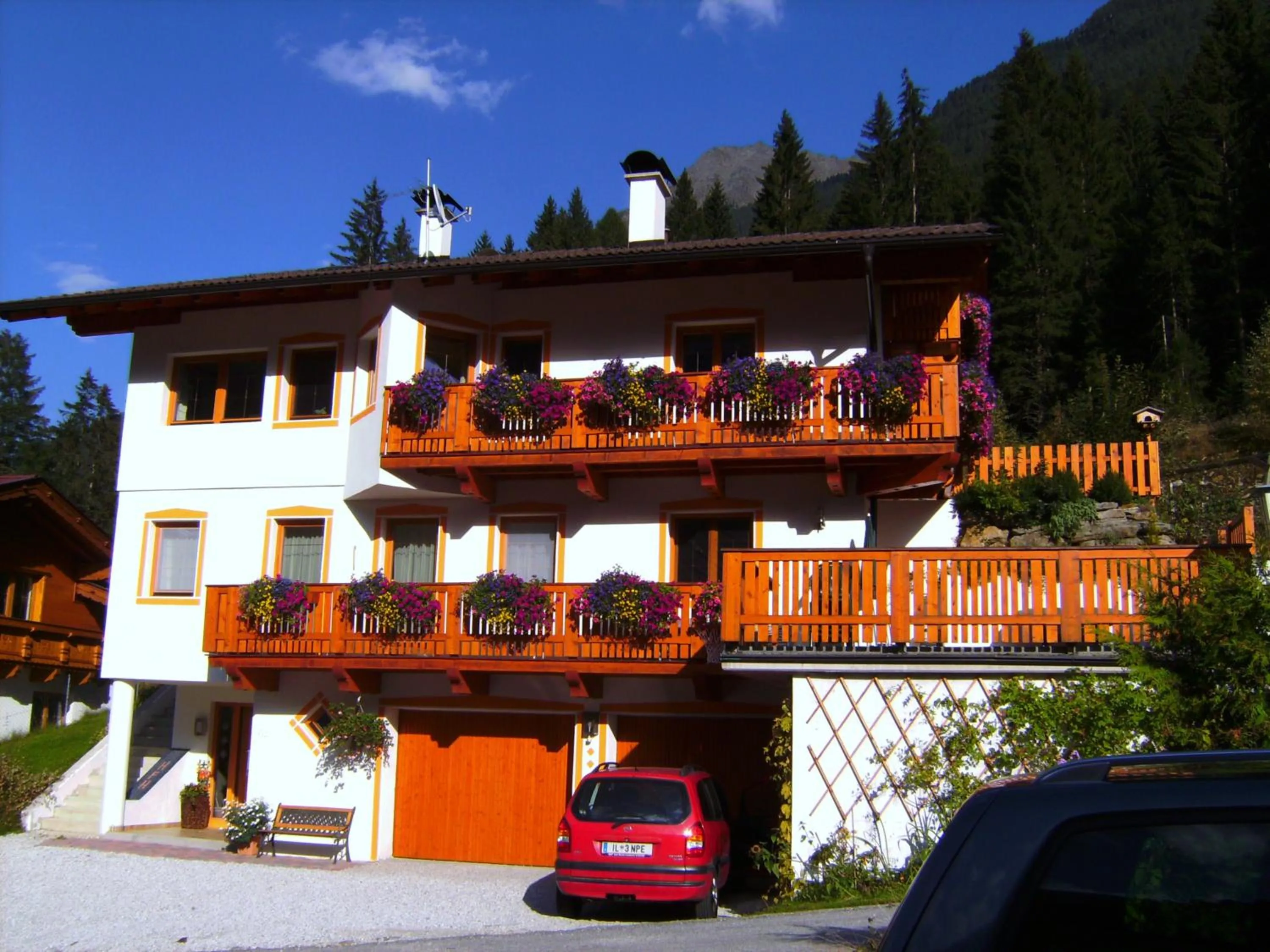 Property building in Haus Ferchl