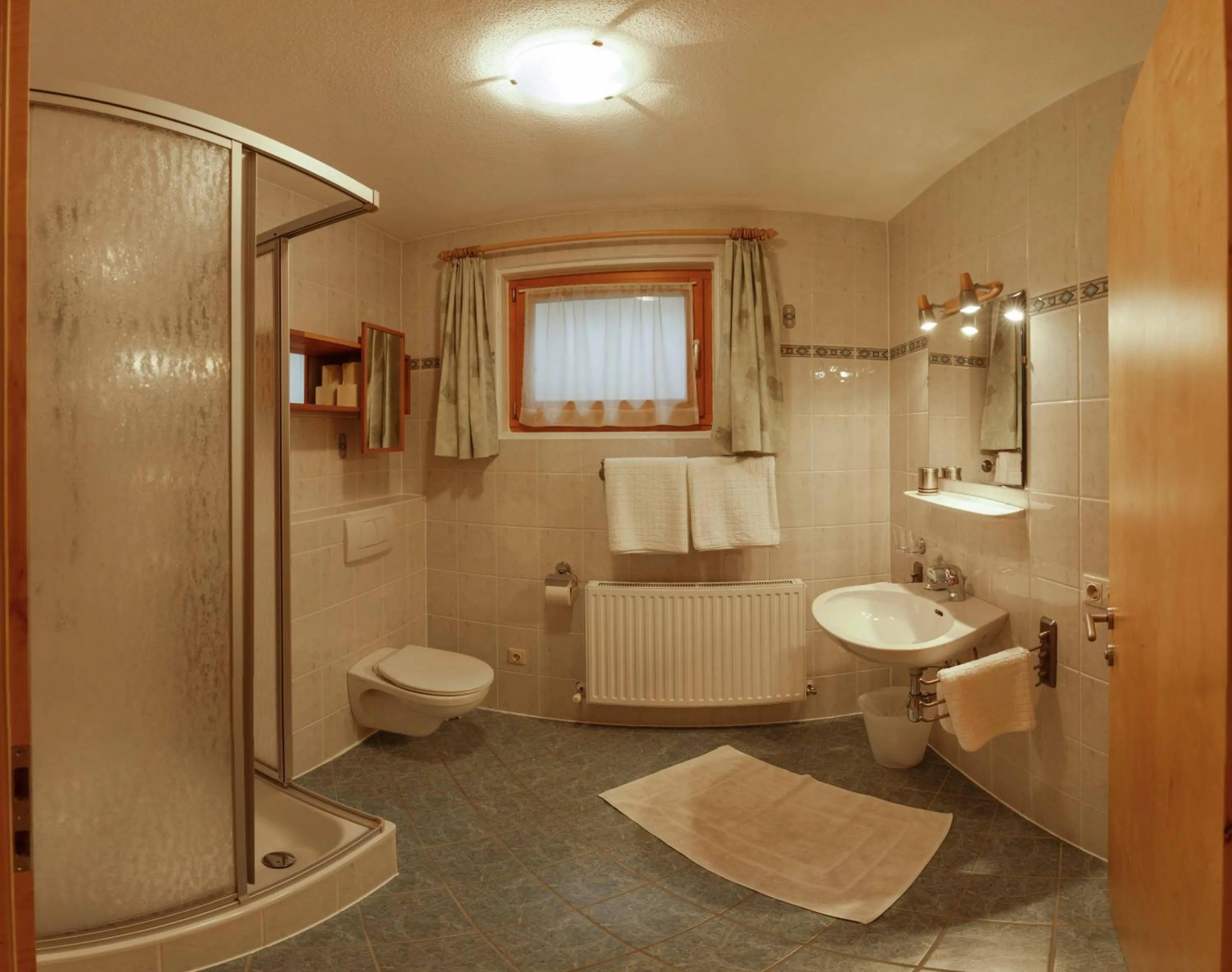 Bathroom in Haus Ferchl