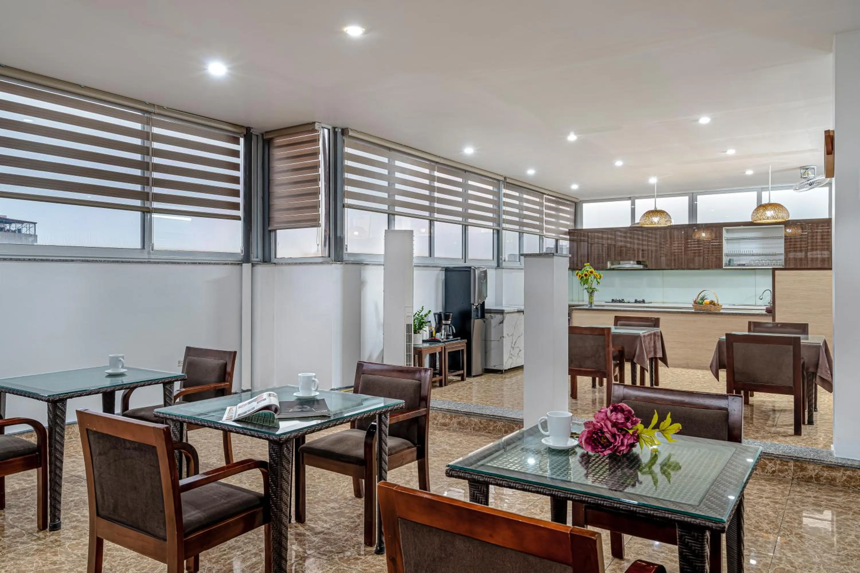 Restaurant/places to eat in 그레이스 호텔 Grace Hotel & Residence