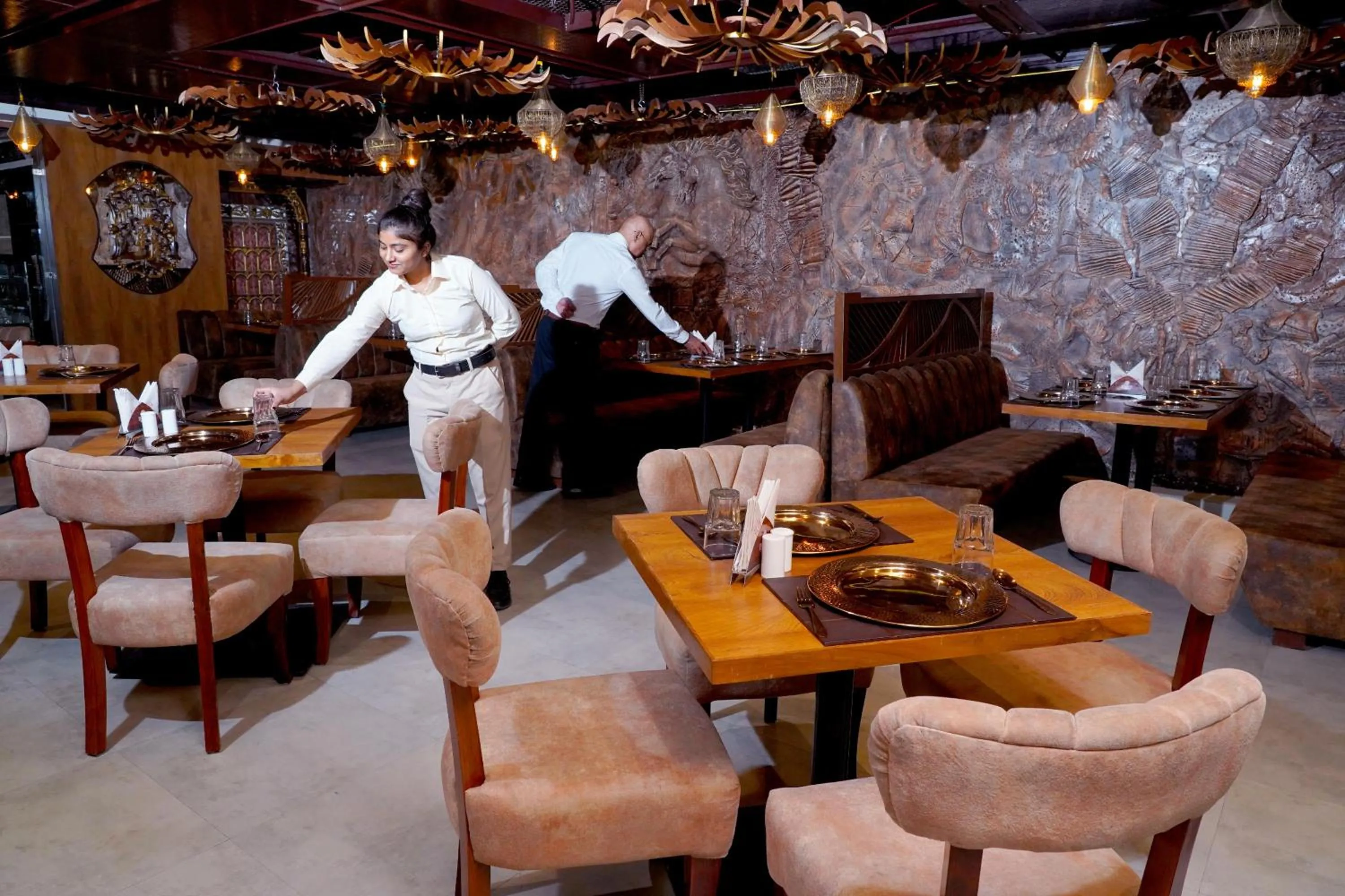 Restaurant/places to eat in Keyon By Kumar