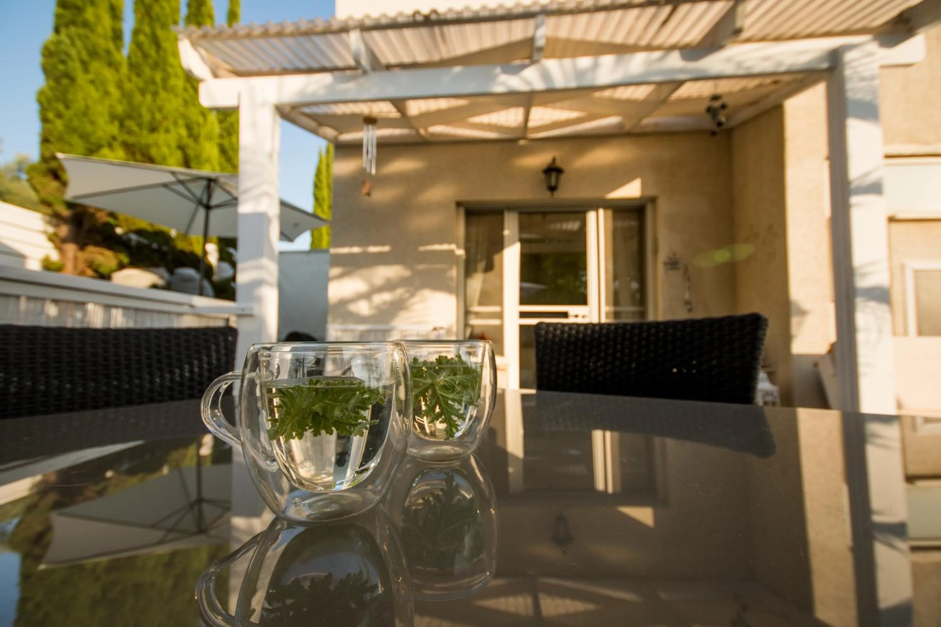 Pool view in Piazza Del Sol