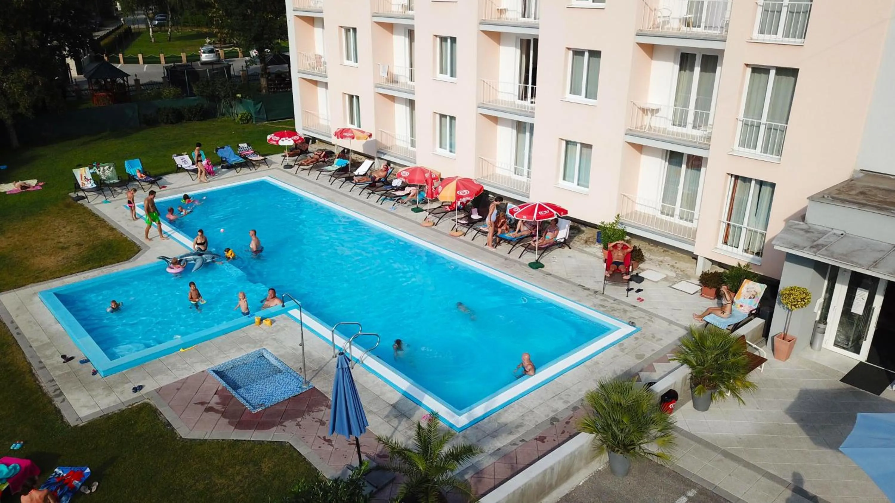 Property building in Hotel KOREKT