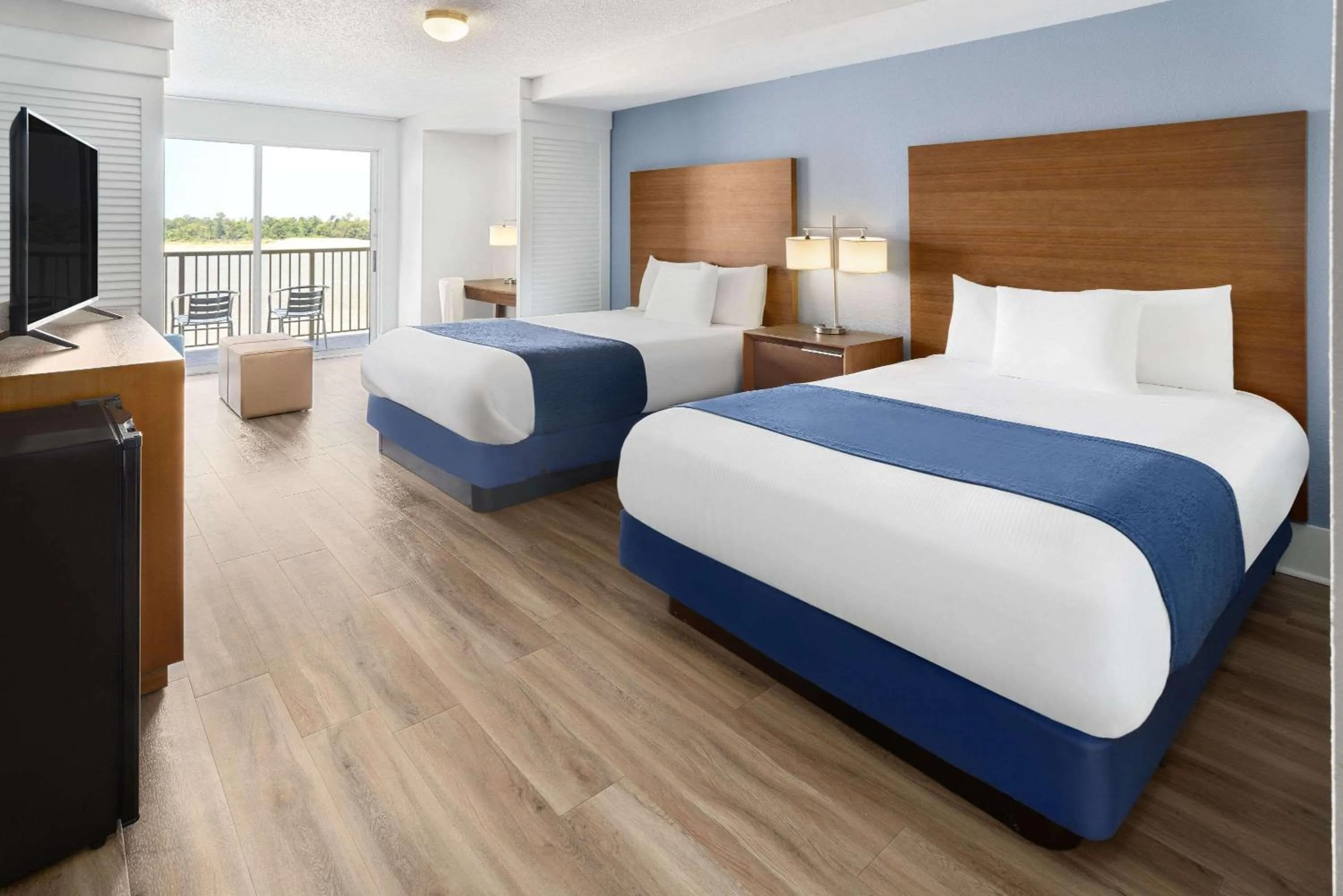 Photo of the whole room, Bed in WaterView Casino & Hotel, Trademark Collection by Wyndham