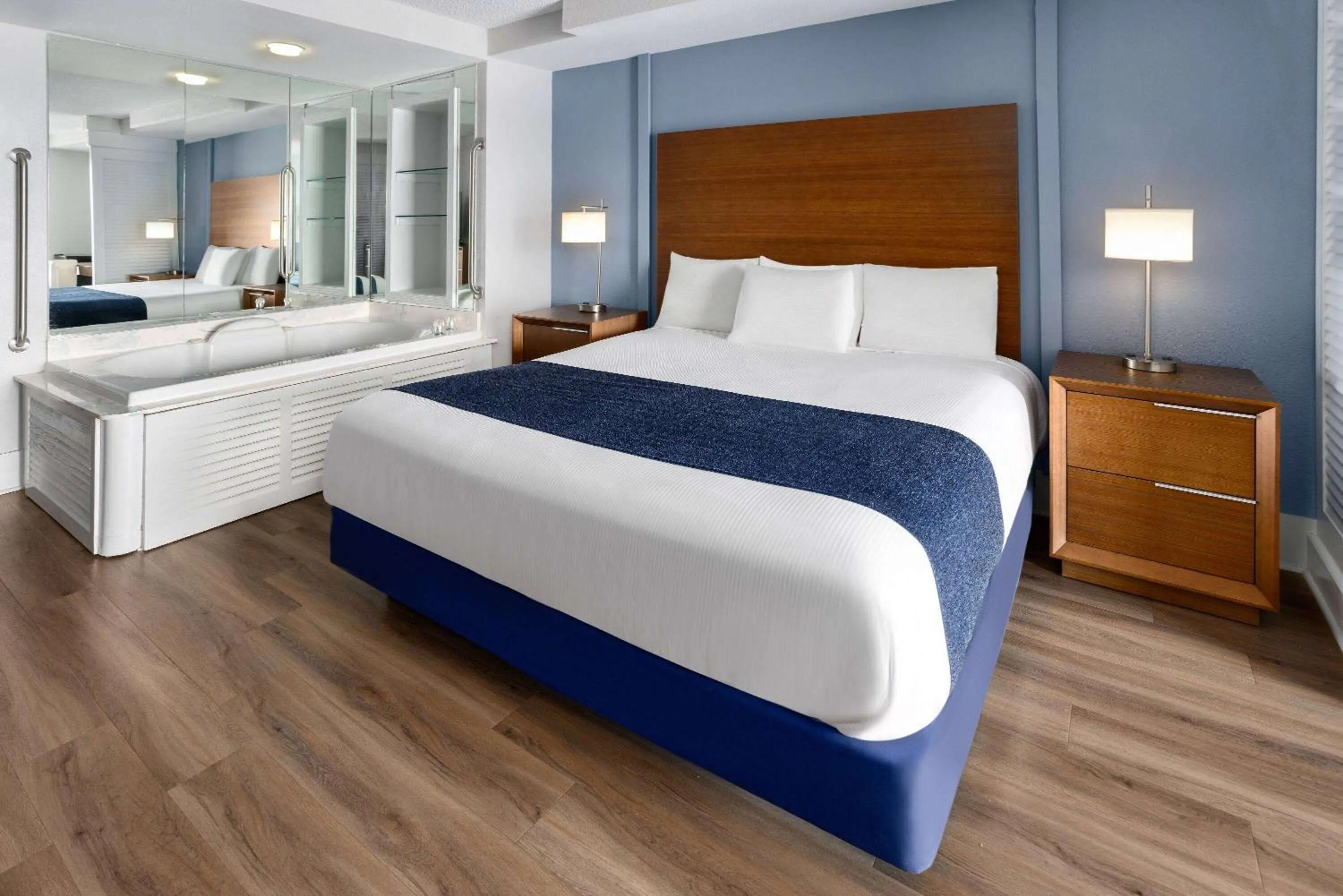 Photo of the whole room, Bed in WaterView Casino & Hotel, Trademark Collection by Wyndham