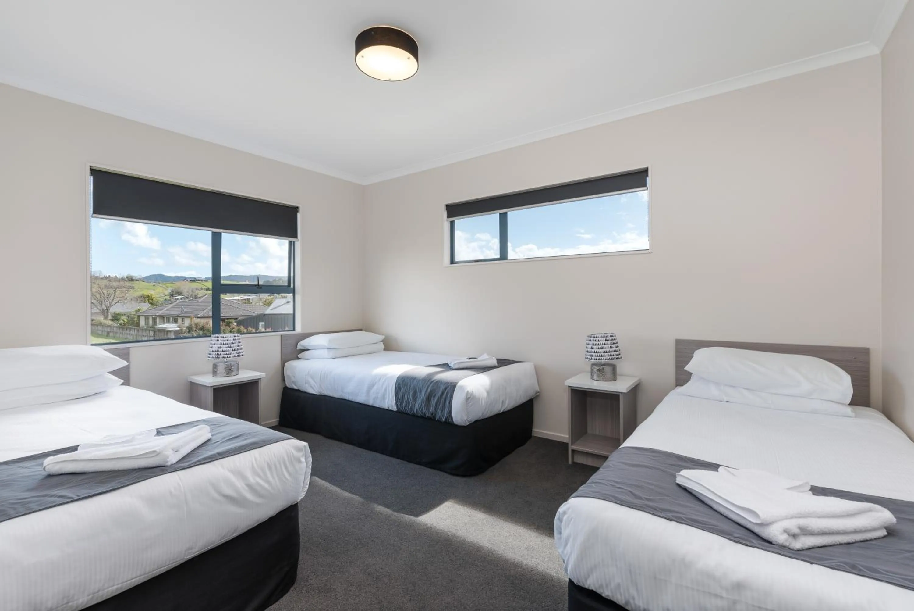 Bedroom, Bed in Matakana Motel