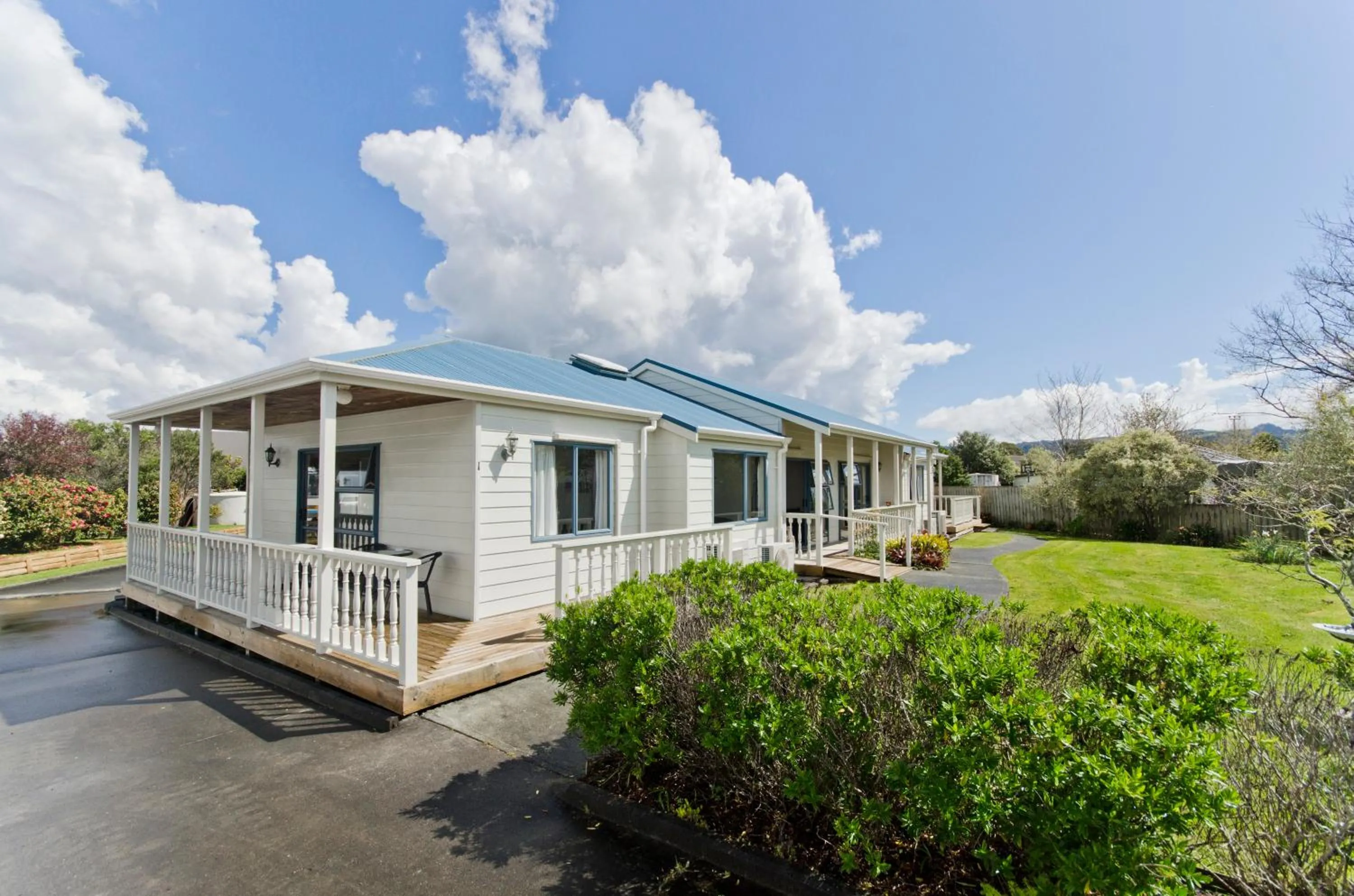 Garden in Matakana Motel