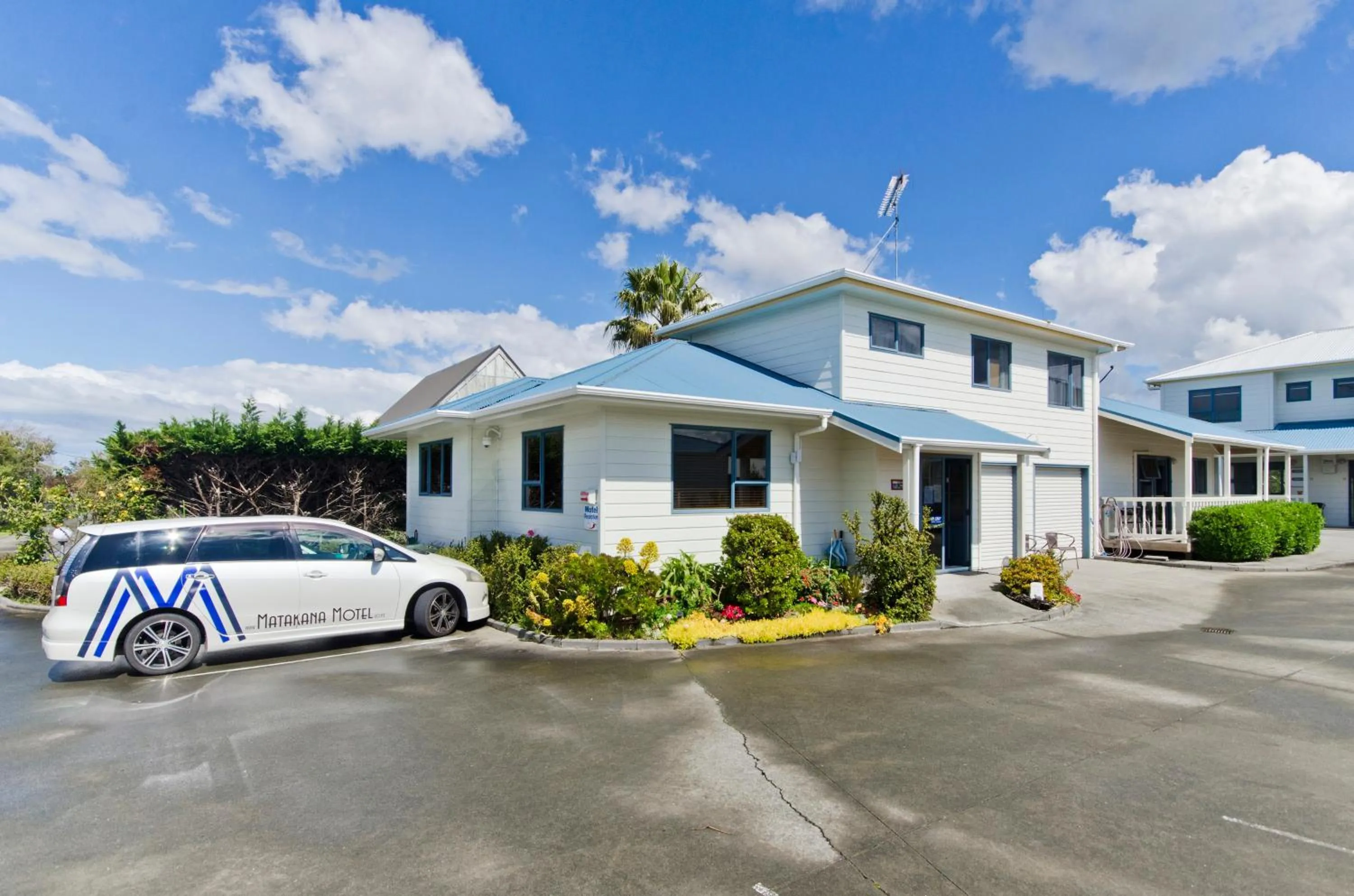Property building in Matakana Motel