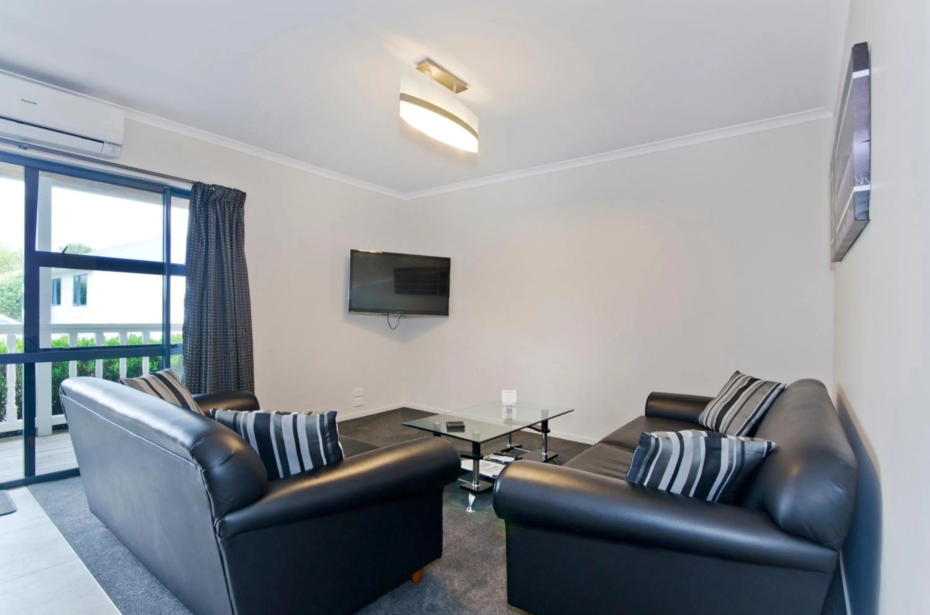 Living room in Matakana Motel