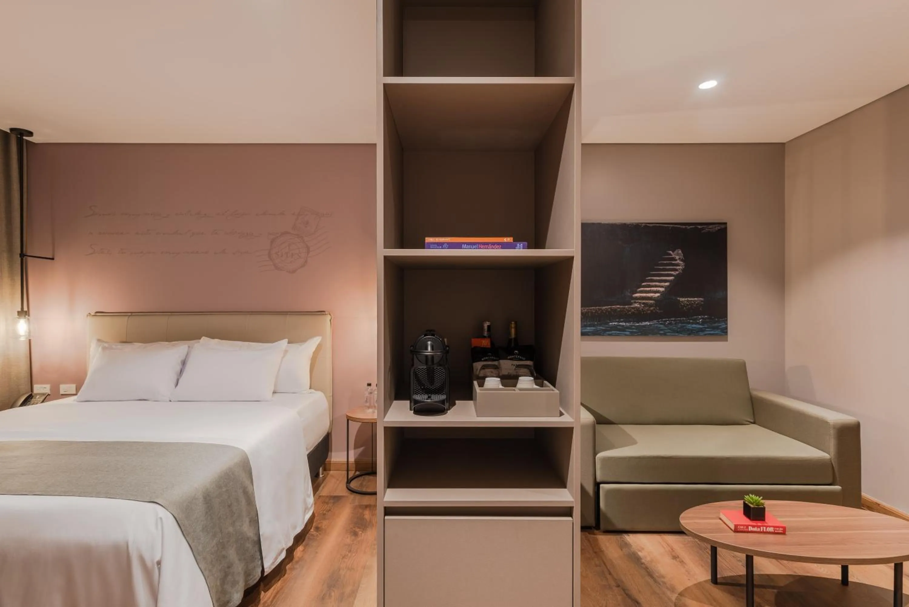 TV and multimedia, Bed in Hotel Sites Barranquilla