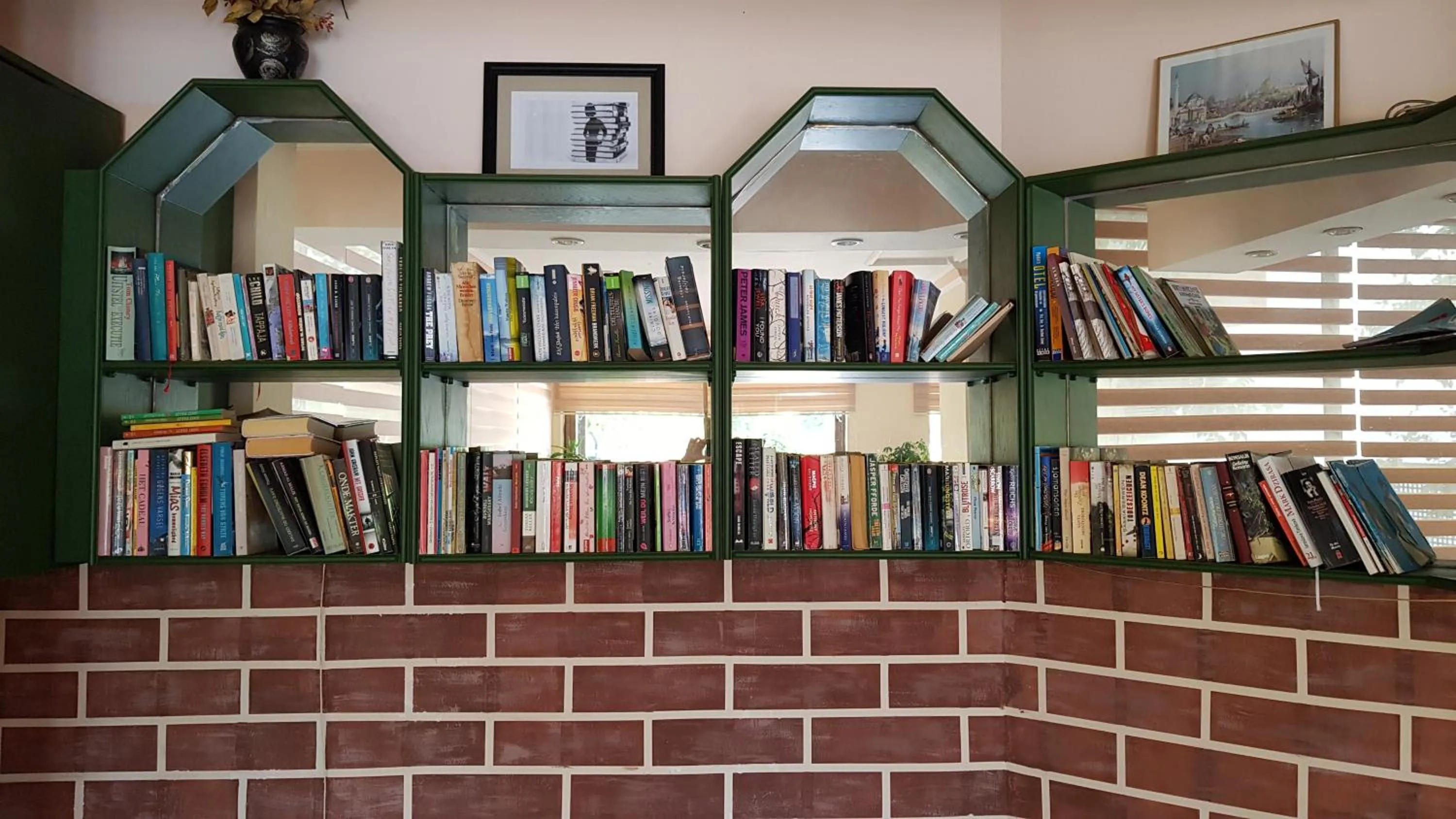 Library in Miray Hotel Kleopatra