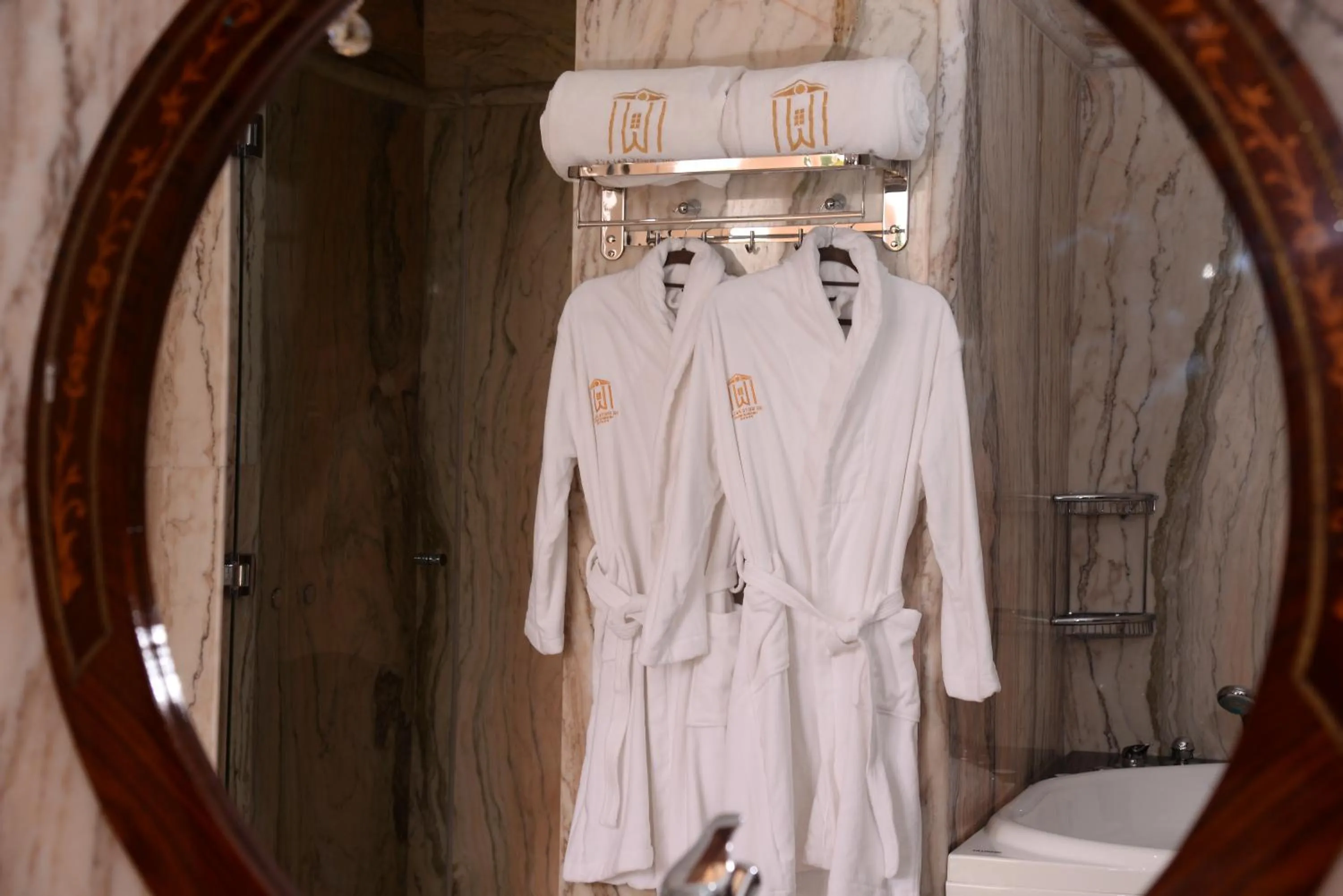 Shower in THE WHITE PALACE Rabat