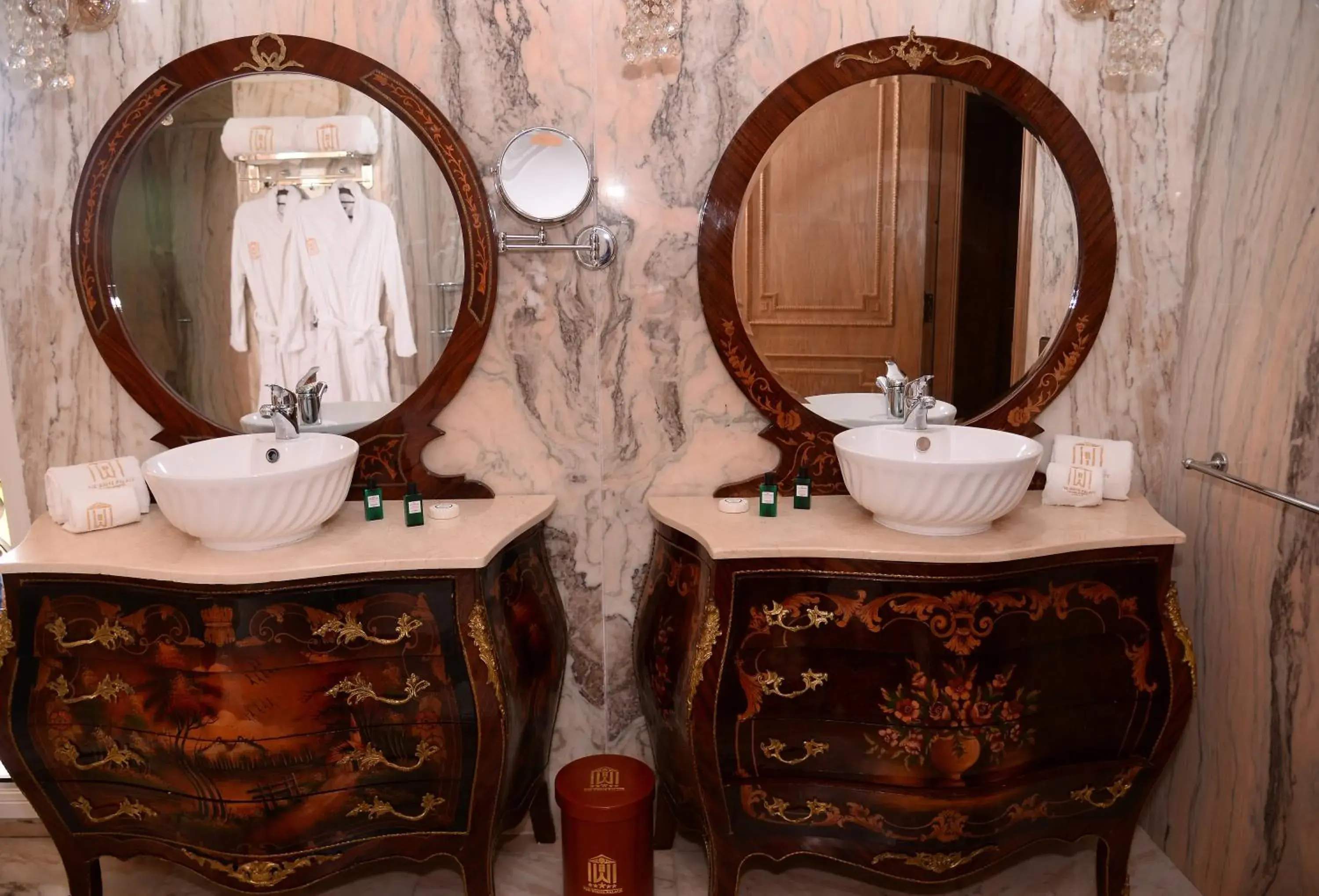 Deluxe Twin Room in THE WHITE PALACE Rabat Deluxe Twin Room in THE WHITE PALACE Rabat