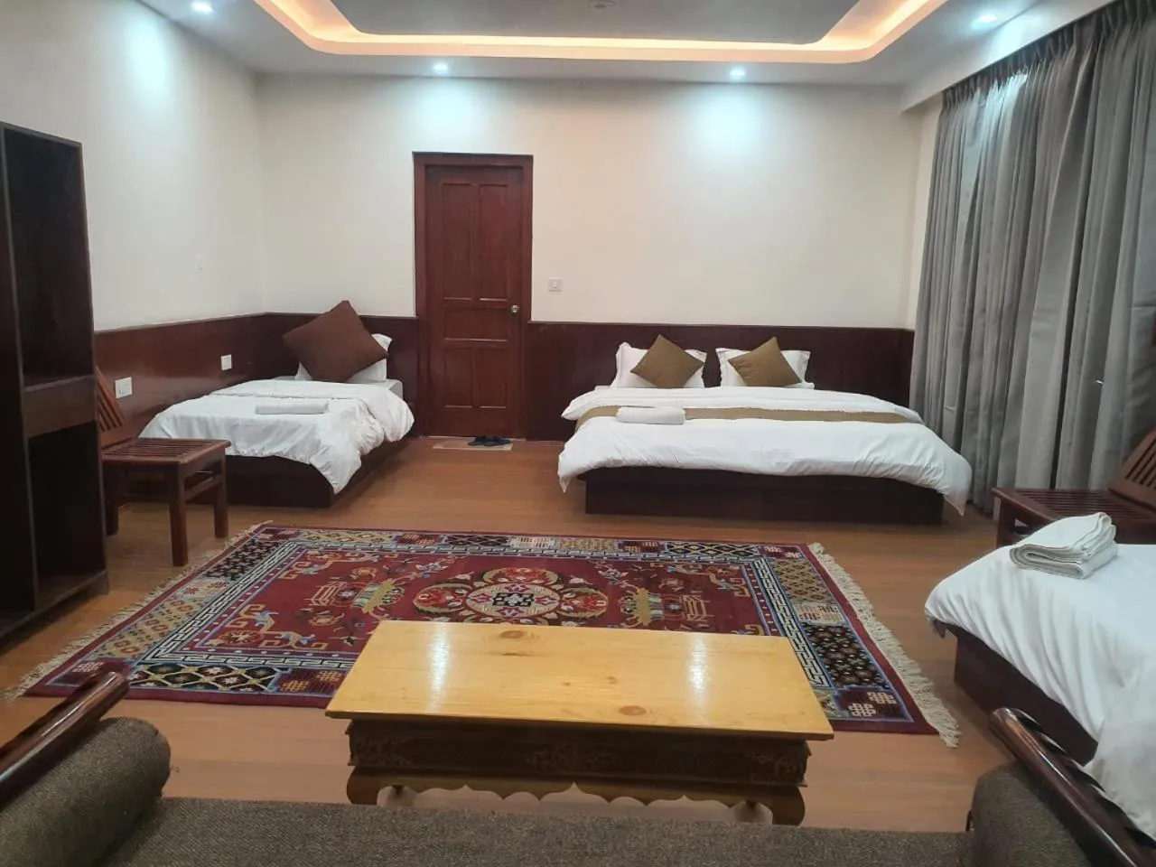 Deluxe Quadruple Room in Teyser Holiday Home