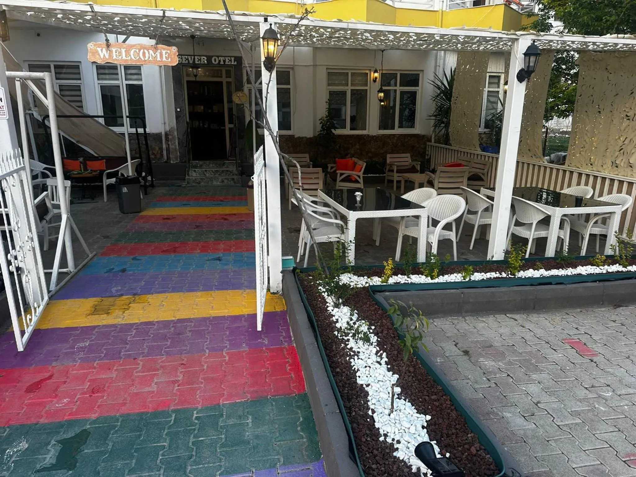 Patio in FİNİKE SEVER OTEL