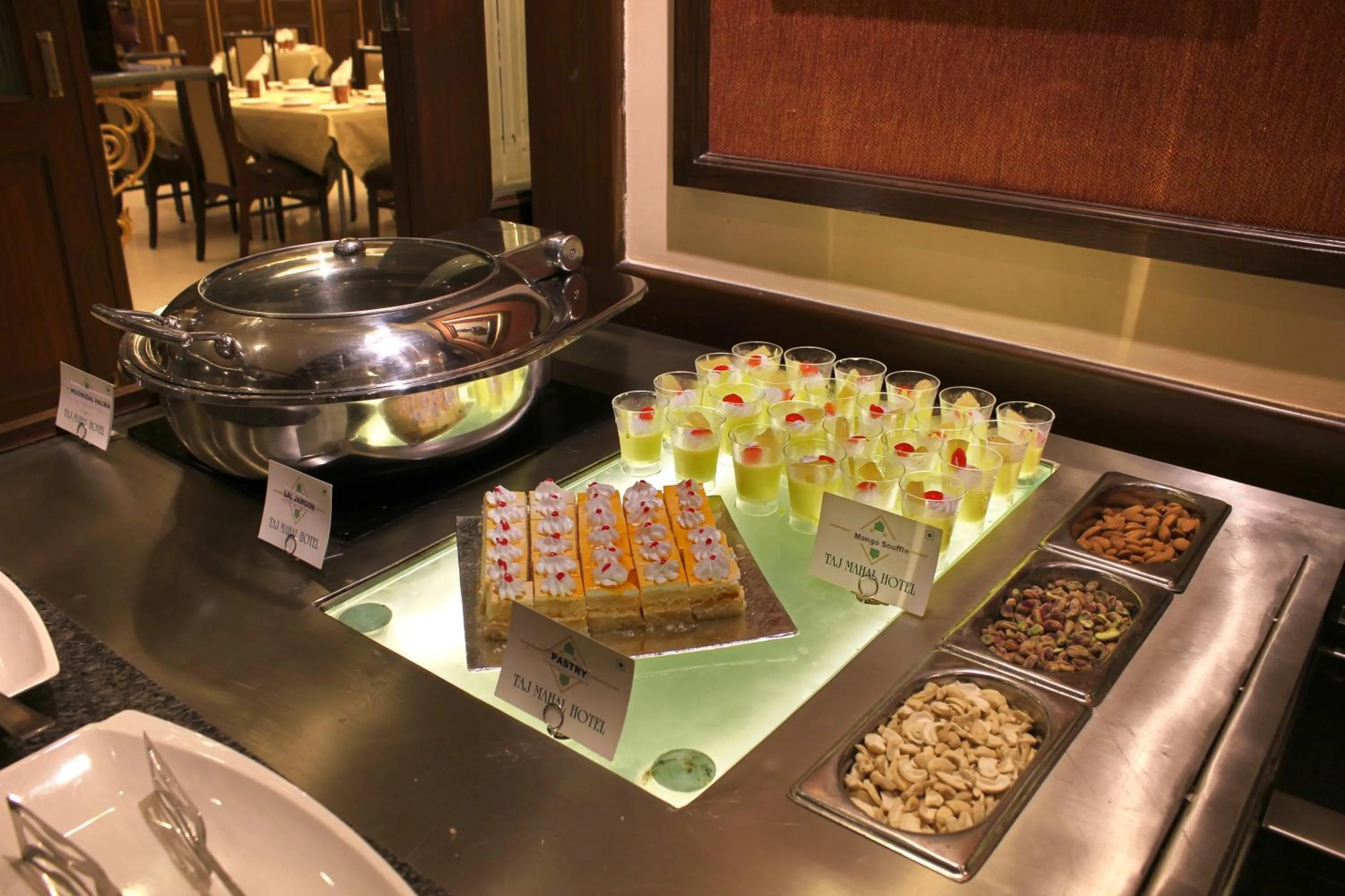 Food in Taj Mahal Hotel Abids
