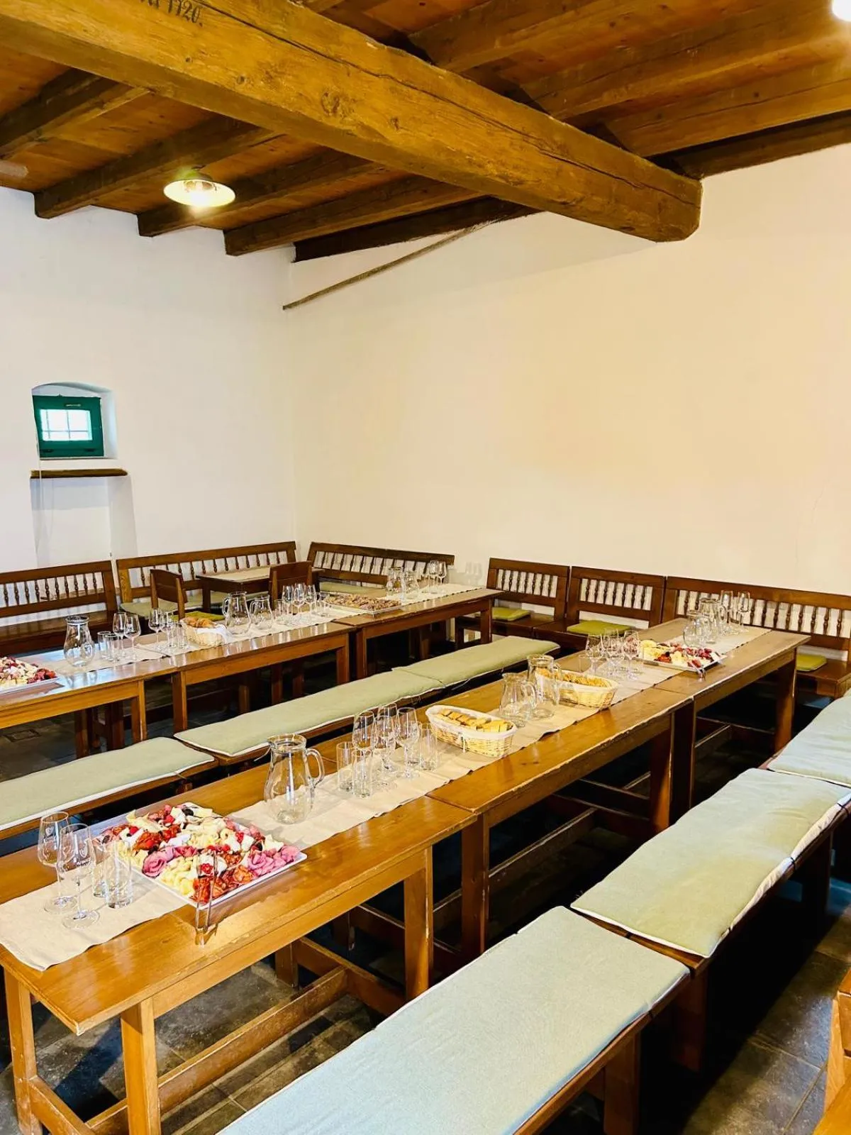 Hotel Vinice Hnanice