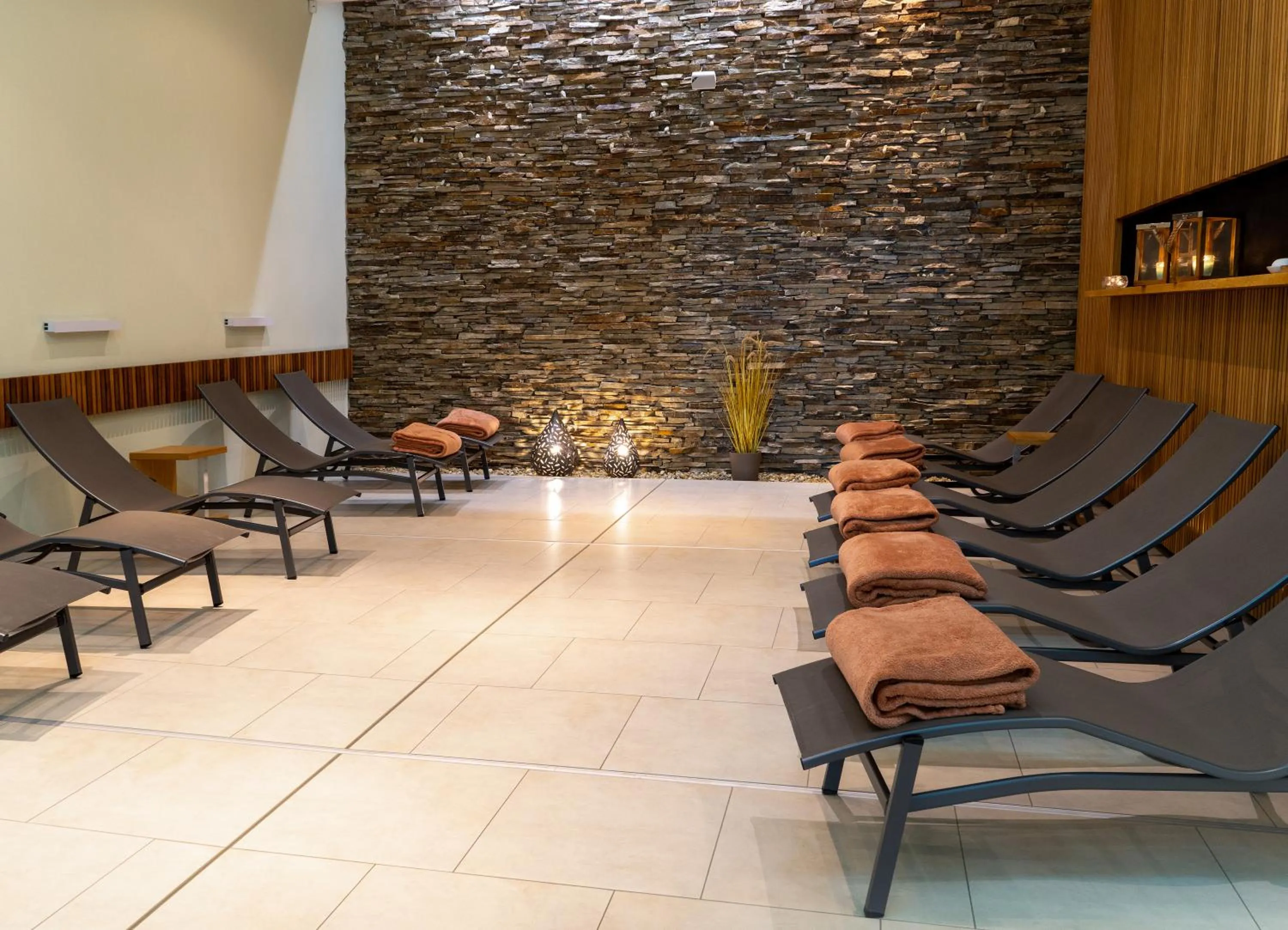 Hotel Vinice Hnanice